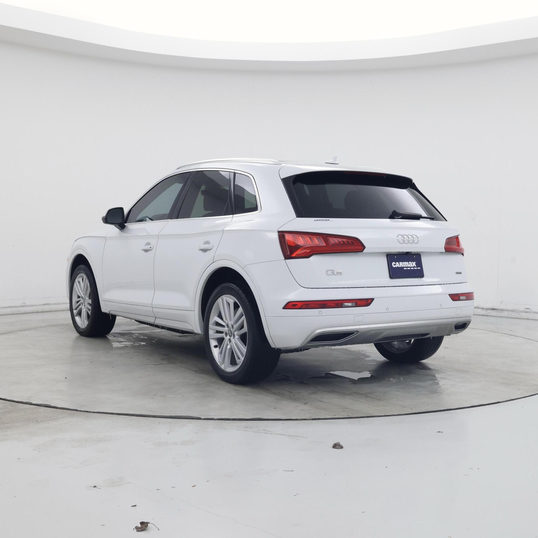 Thumbnail: 2019 Audi Q5 - 2