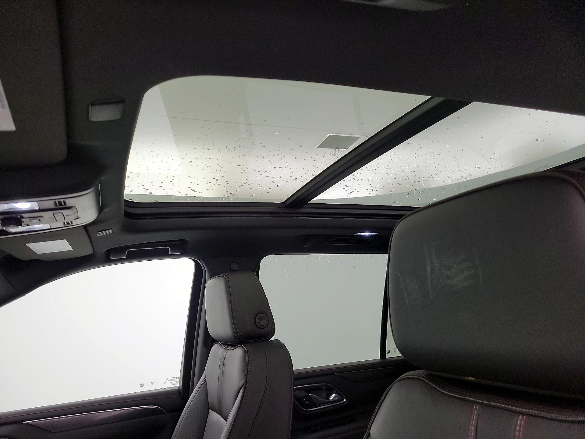 Thumbnail: 2023 Chevrolet Tahoe - 20