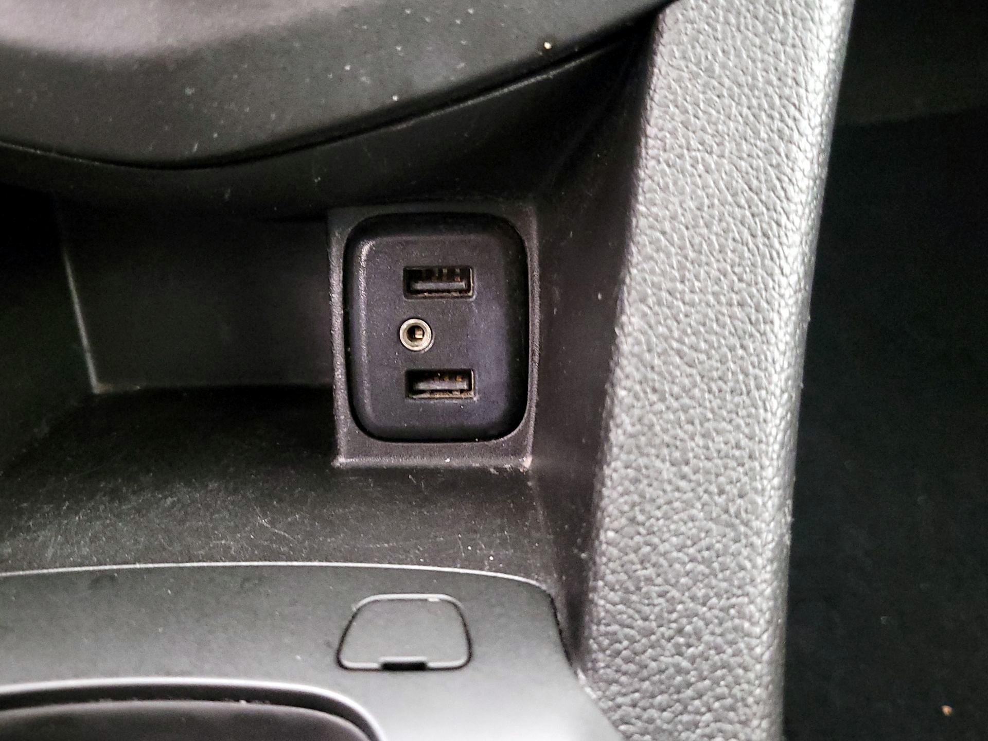 Thumbnail: 2020 Chevrolet Sonic - 18