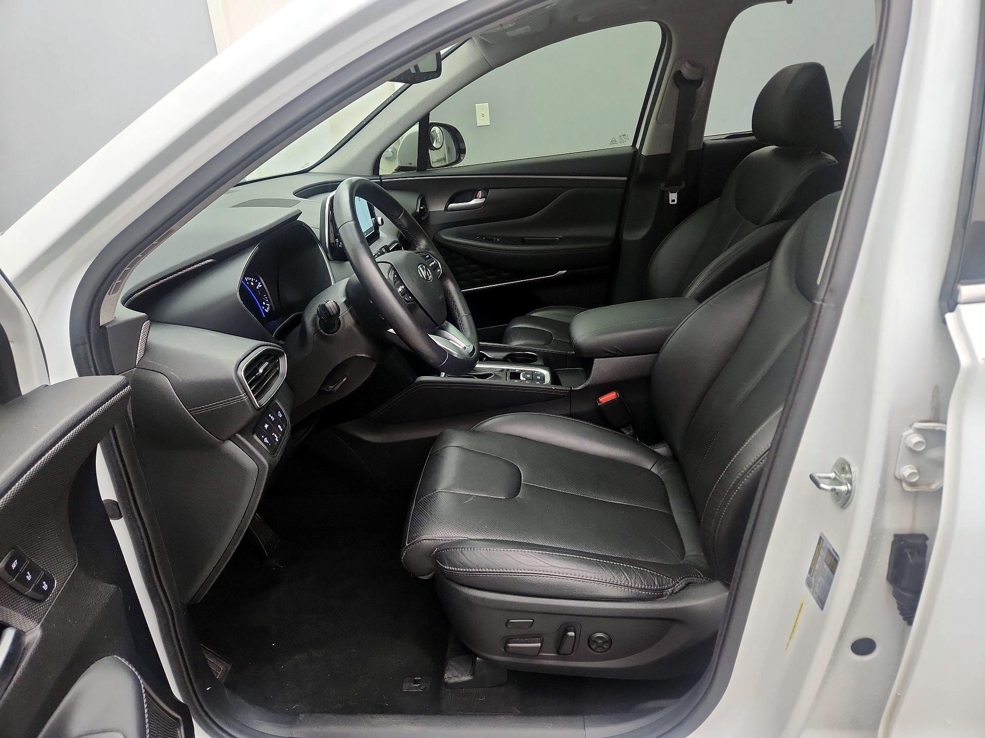 Thumbnail: 2020 Hyundai Santa Fe - 11