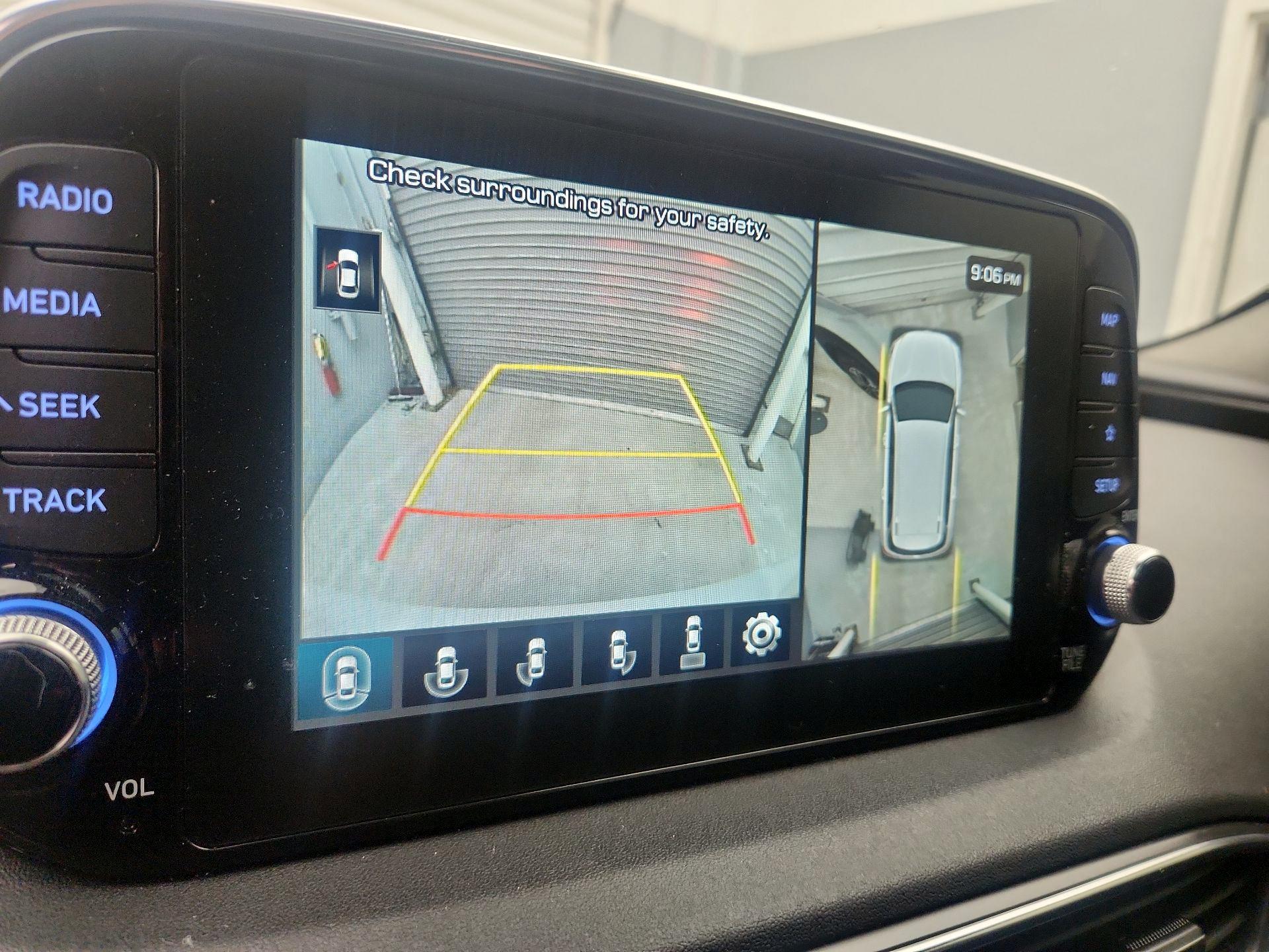 Thumbnail: 2020 Hyundai Santa Fe - 15