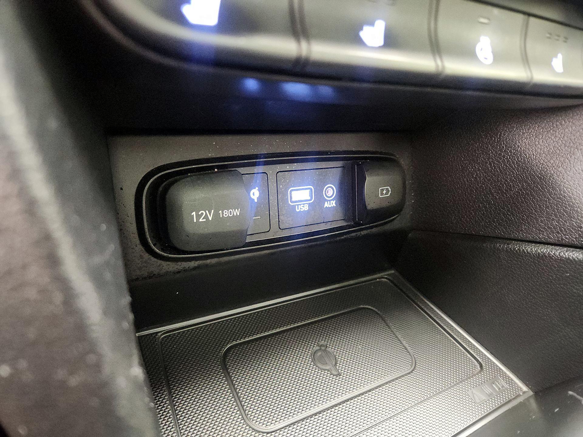 Thumbnail: 2020 Hyundai Santa Fe - 19