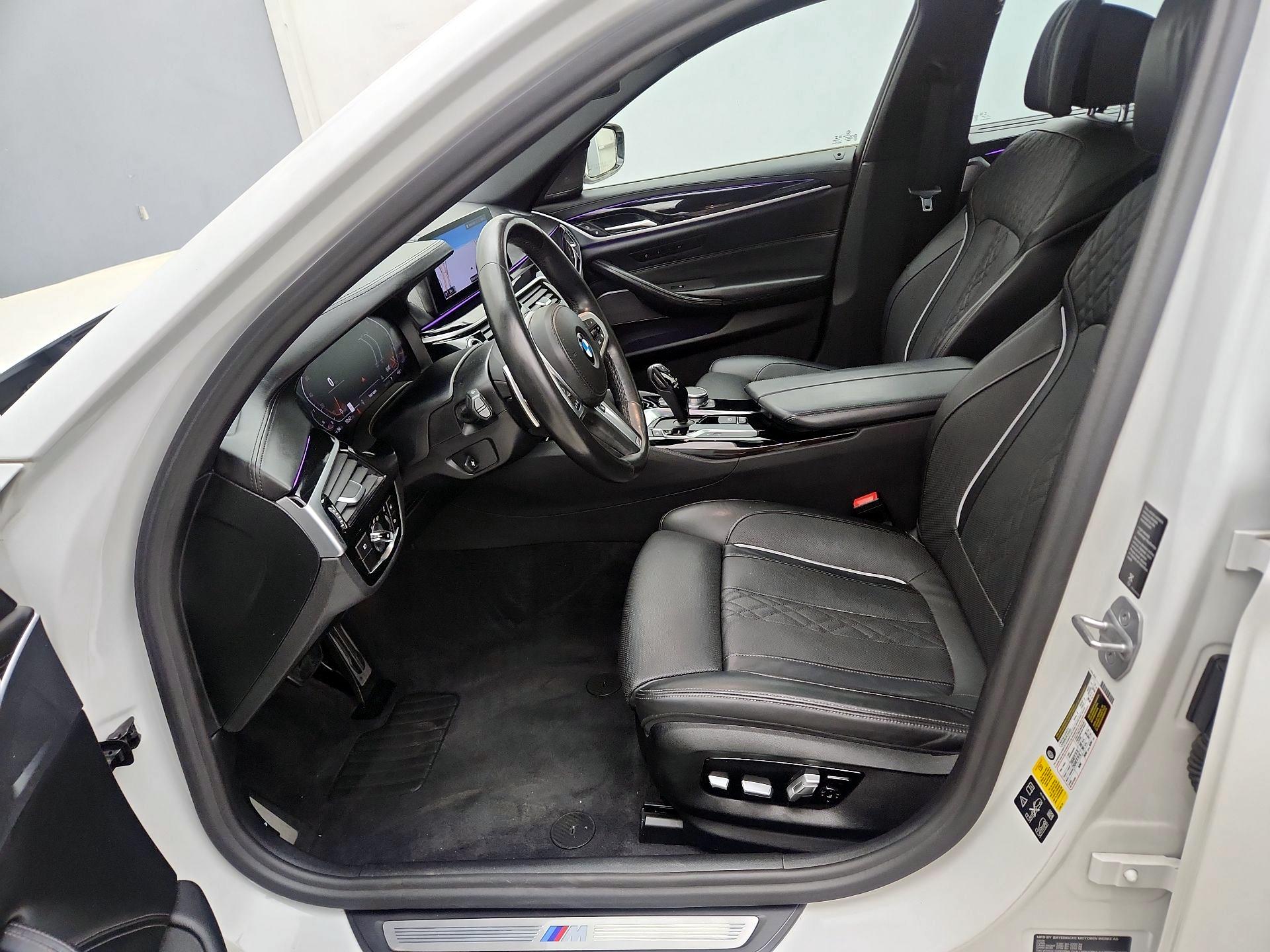 Thumbnail: 2020 BMW 5 Series - 11