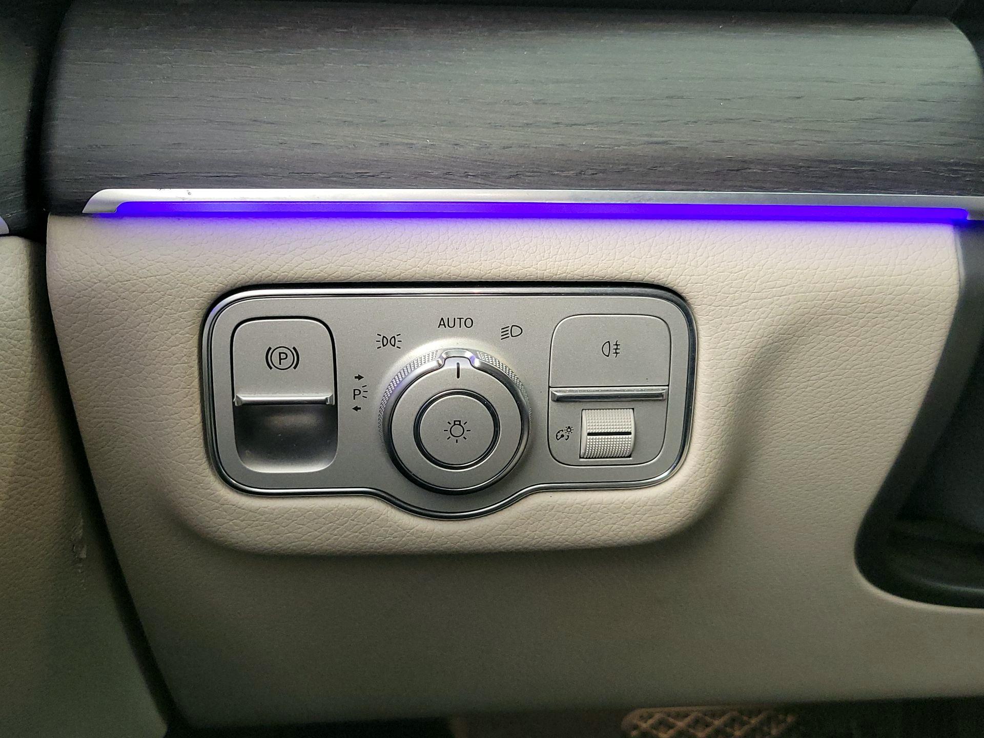 Thumbnail: 2020 Mercedes-Benz GLE - 13