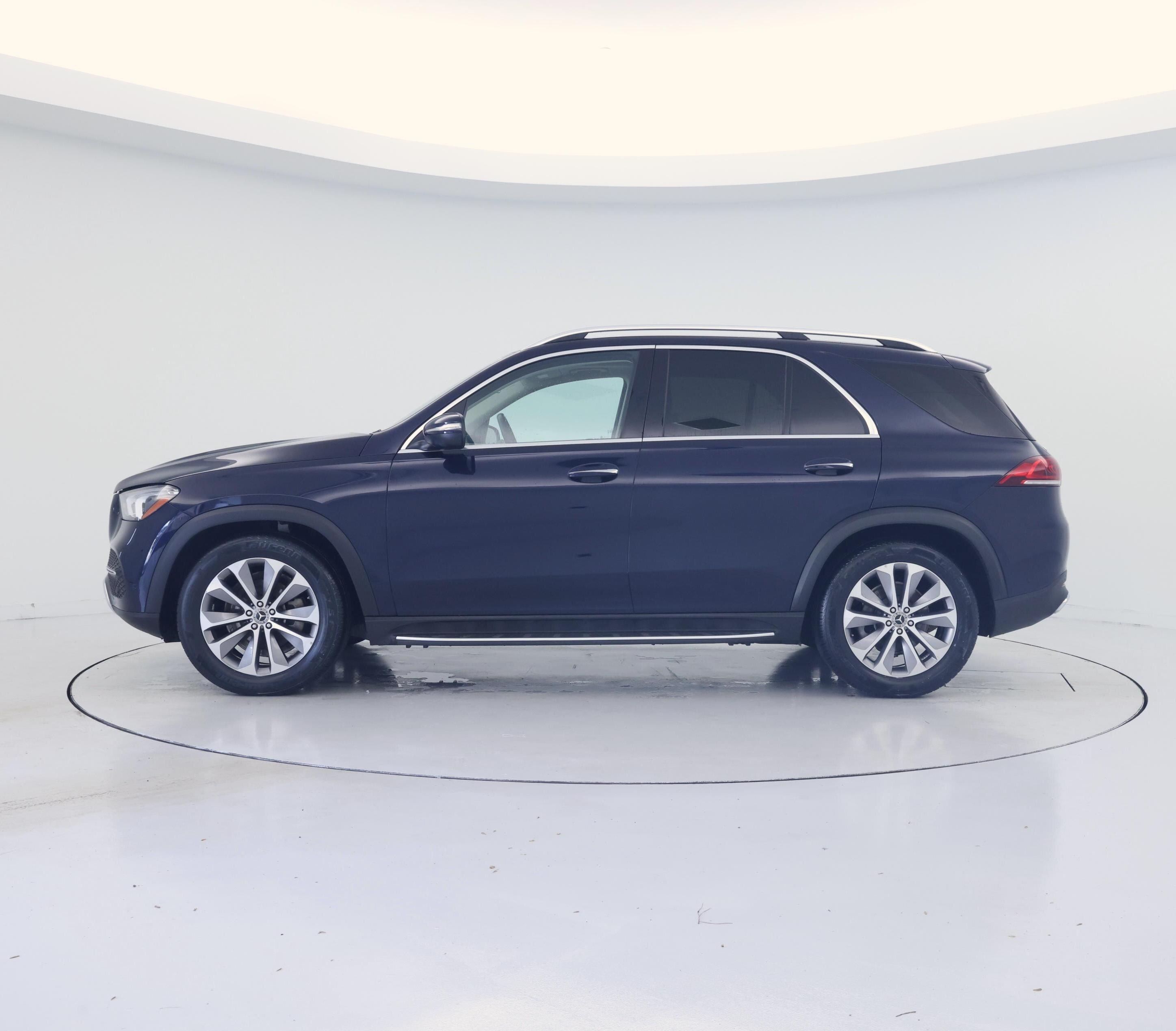 Thumbnail: 2020 Mercedes-Benz GLE - 3