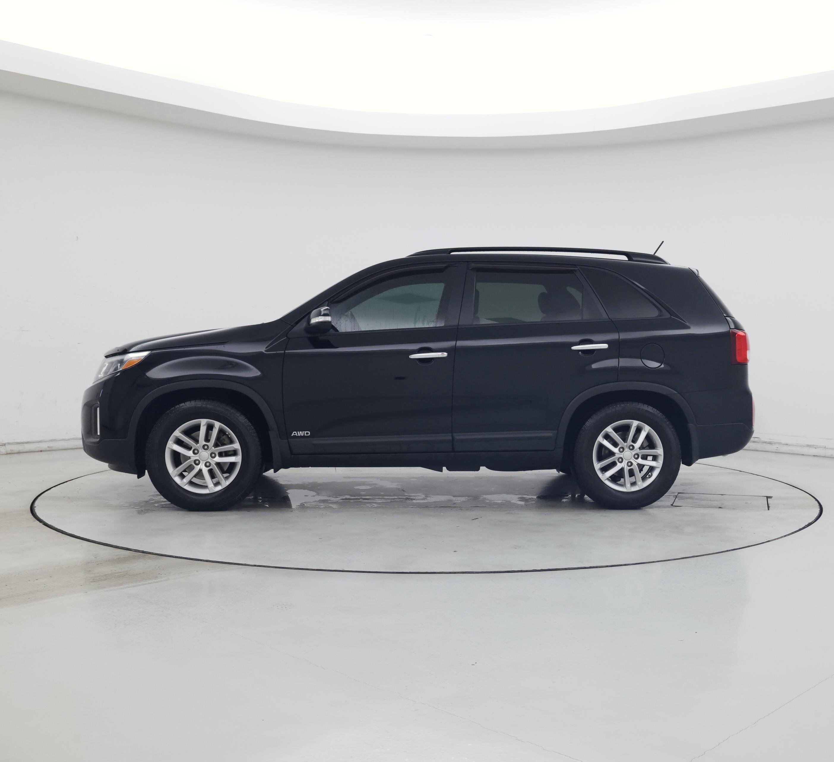 Thumbnail: 2015 Kia Sorento - 3