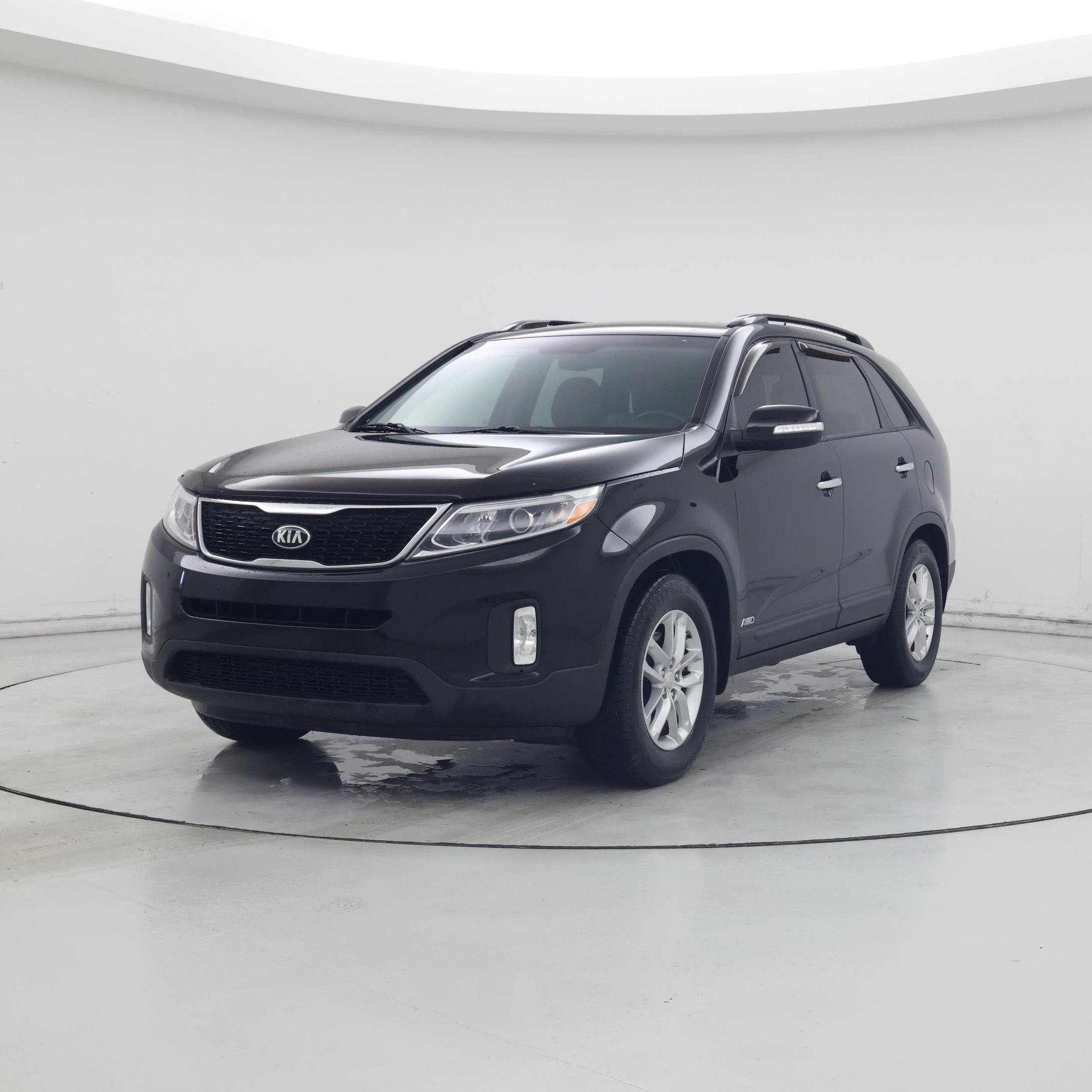 Thumbnail: 2015 Kia Sorento - 4