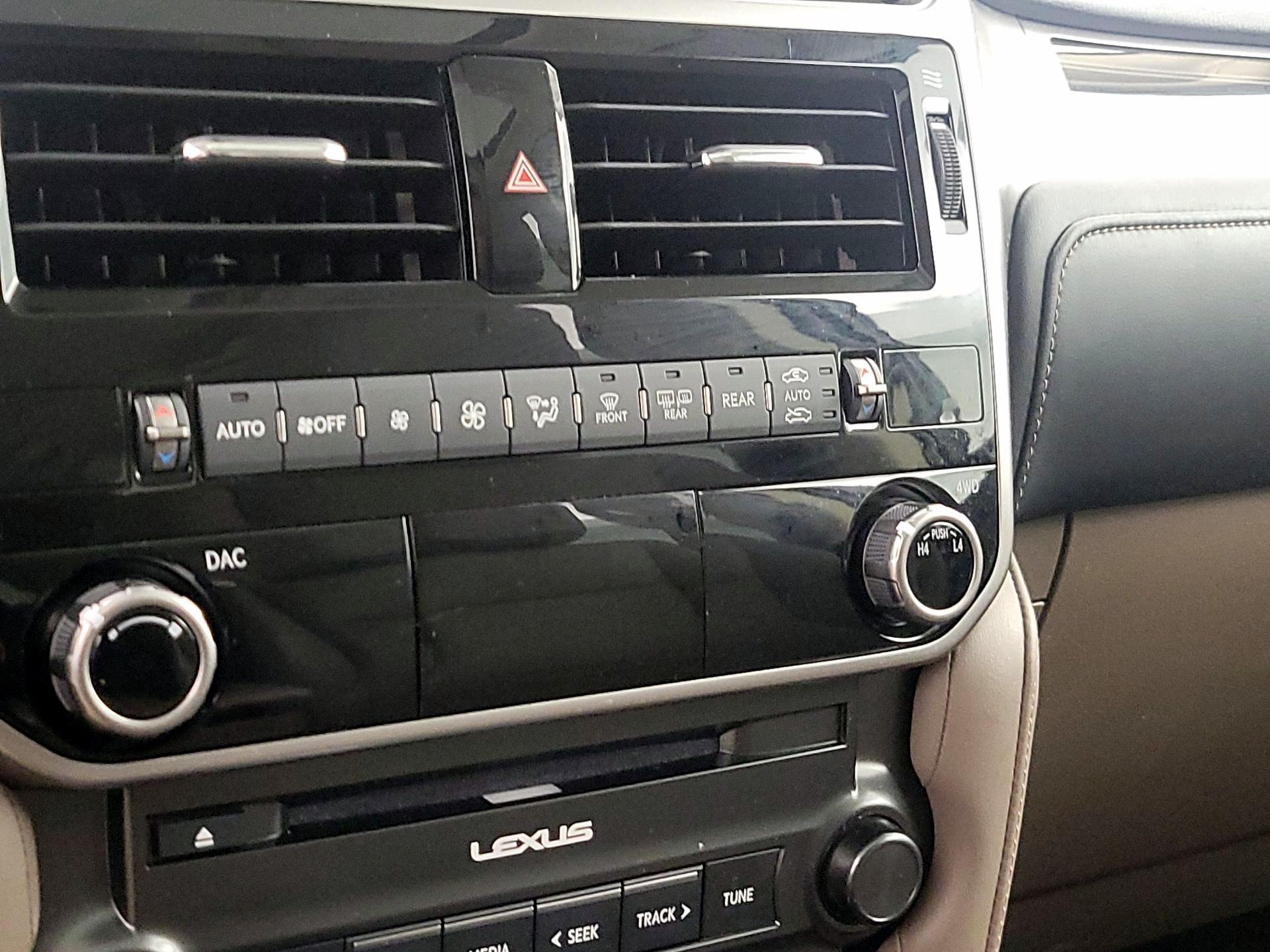 Thumbnail: 2023 Lexus GX - 17