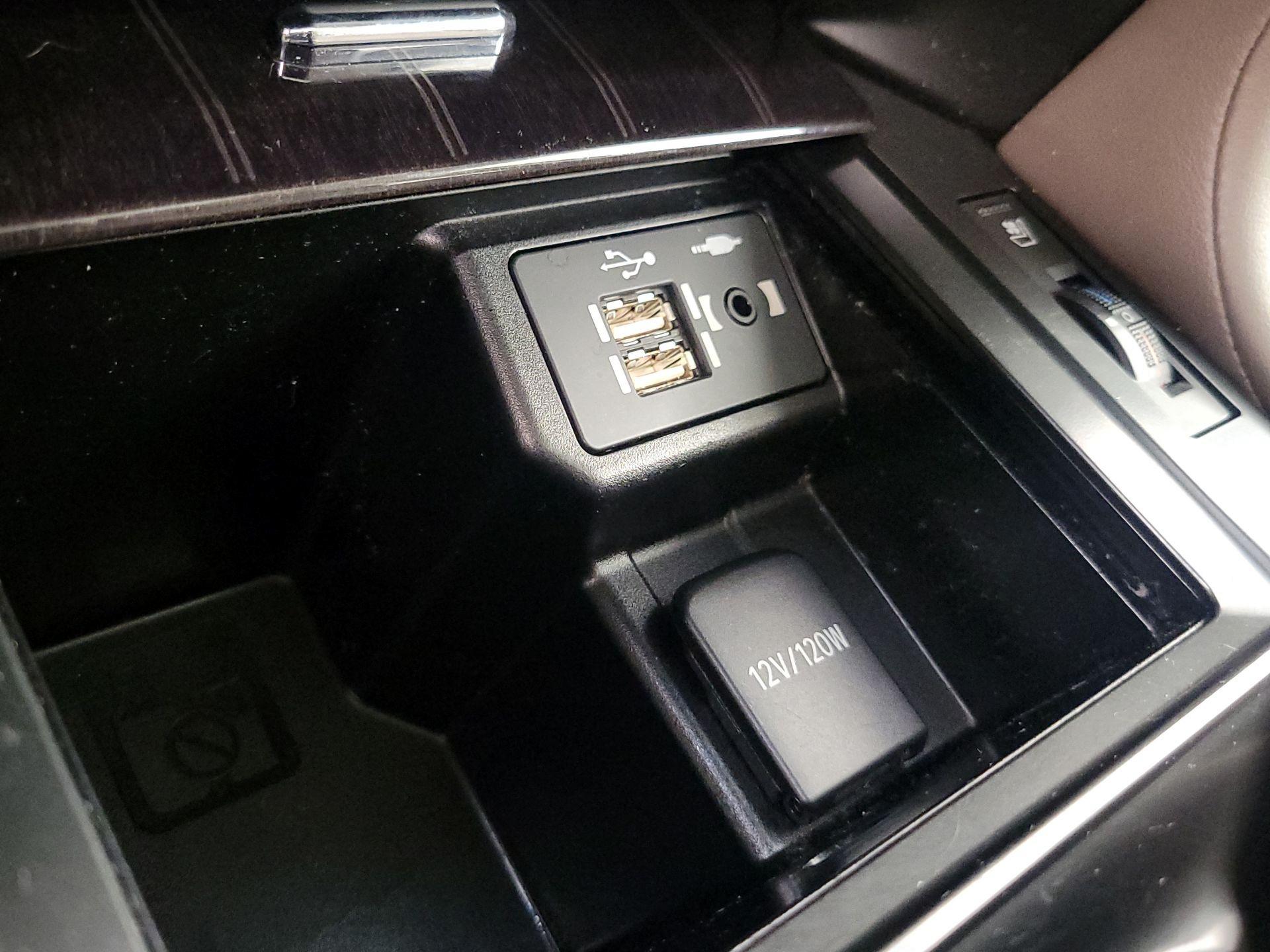 Thumbnail: 2023 Lexus GX - 19