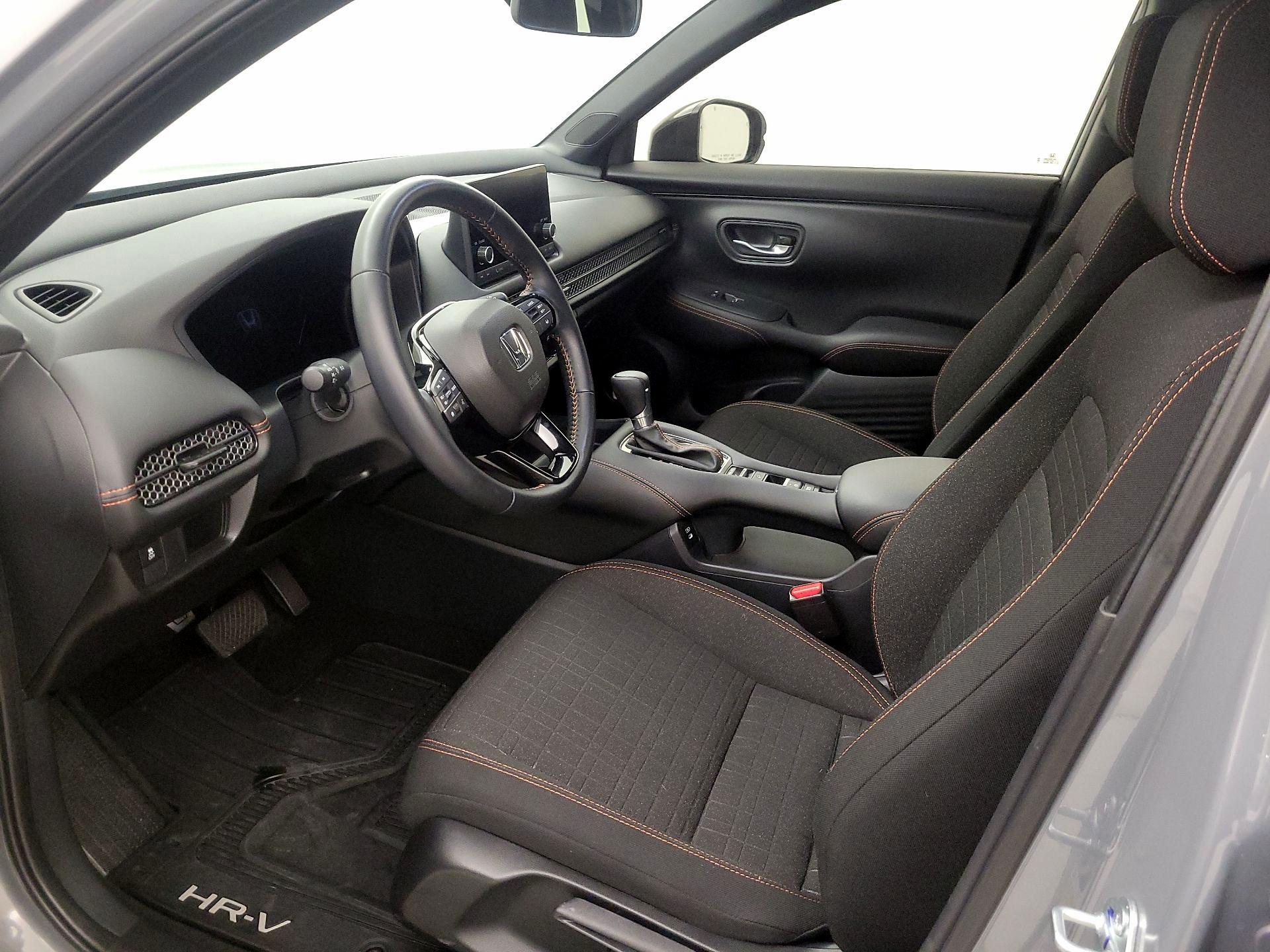 Thumbnail: 2025 Honda HR-V - 11