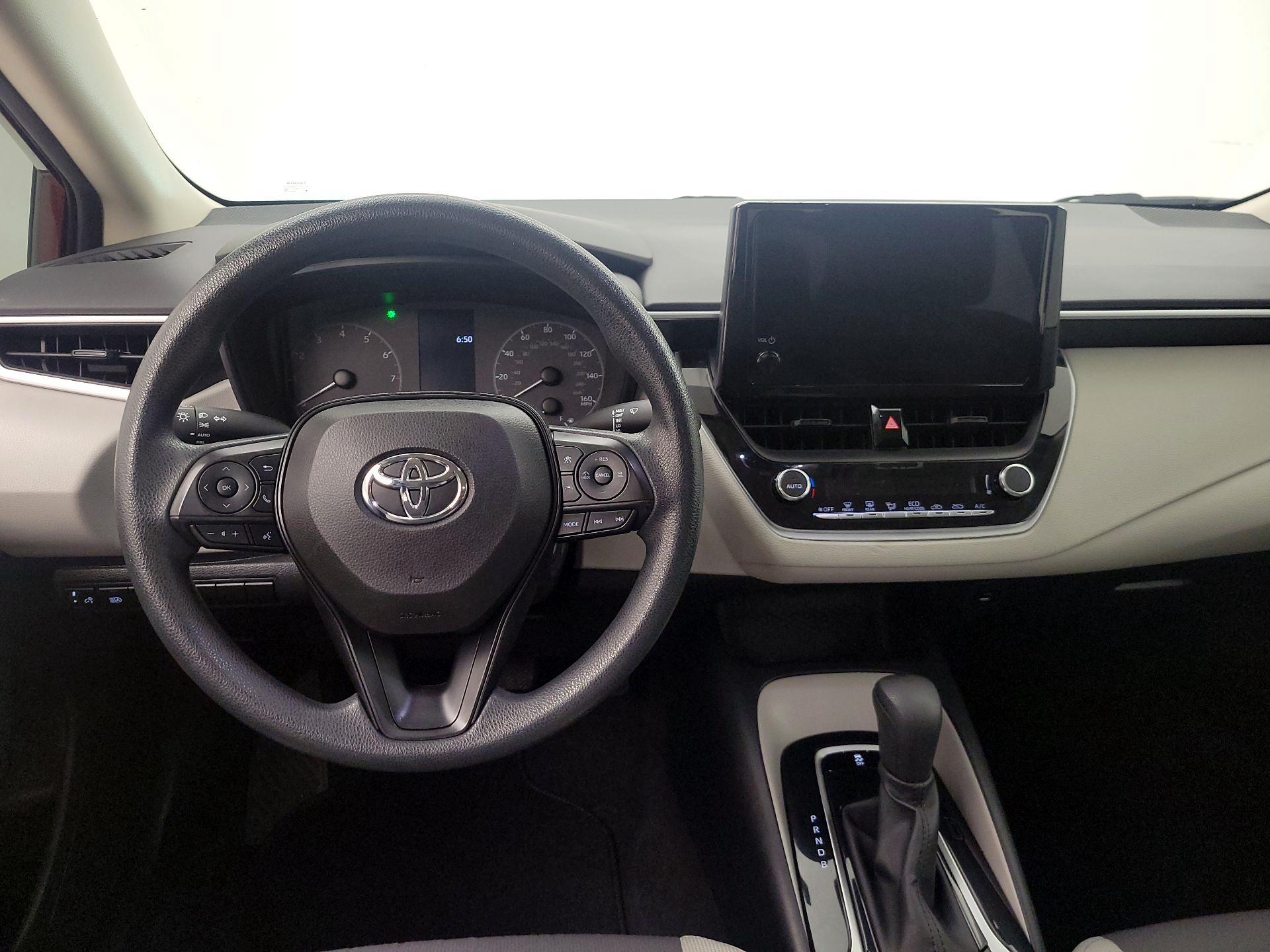 Thumbnail: 2023 Toyota Corolla - 10