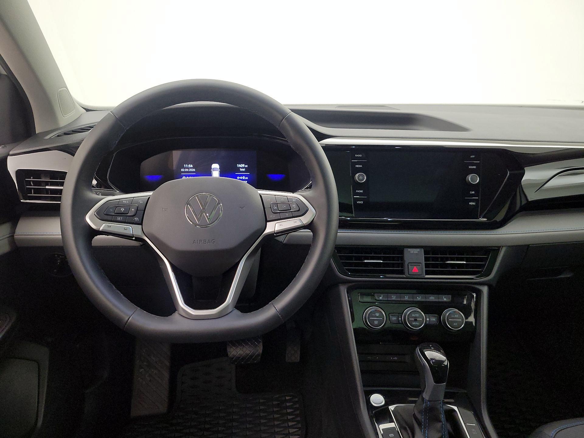 Thumbnail: 2024 Volkswagen Taos - 10