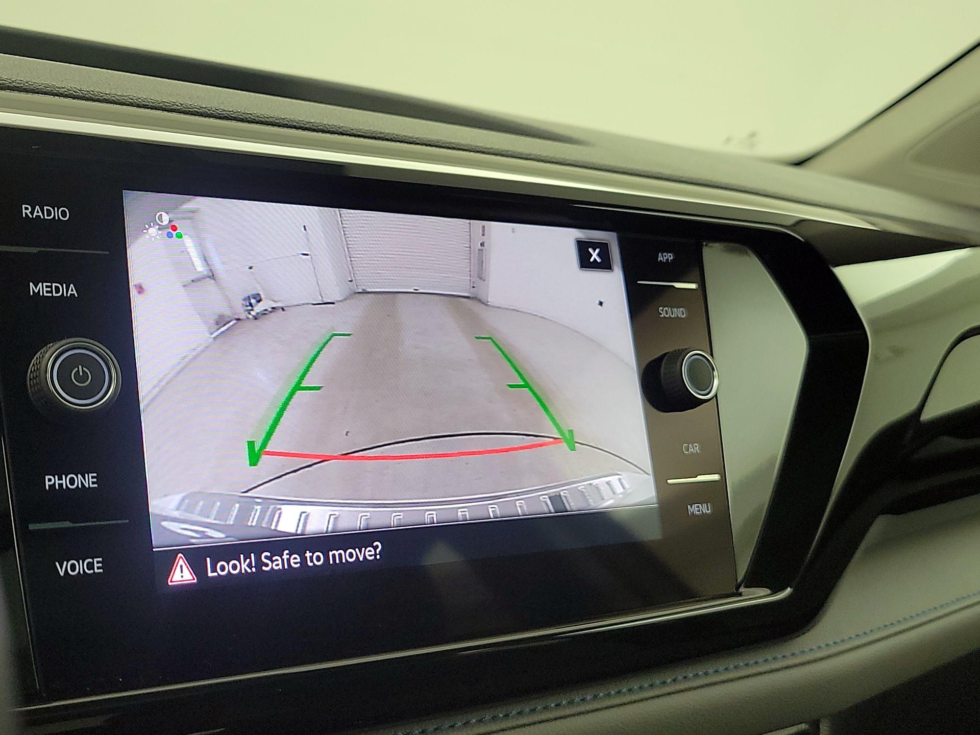 Thumbnail: 2024 Volkswagen Taos - 14