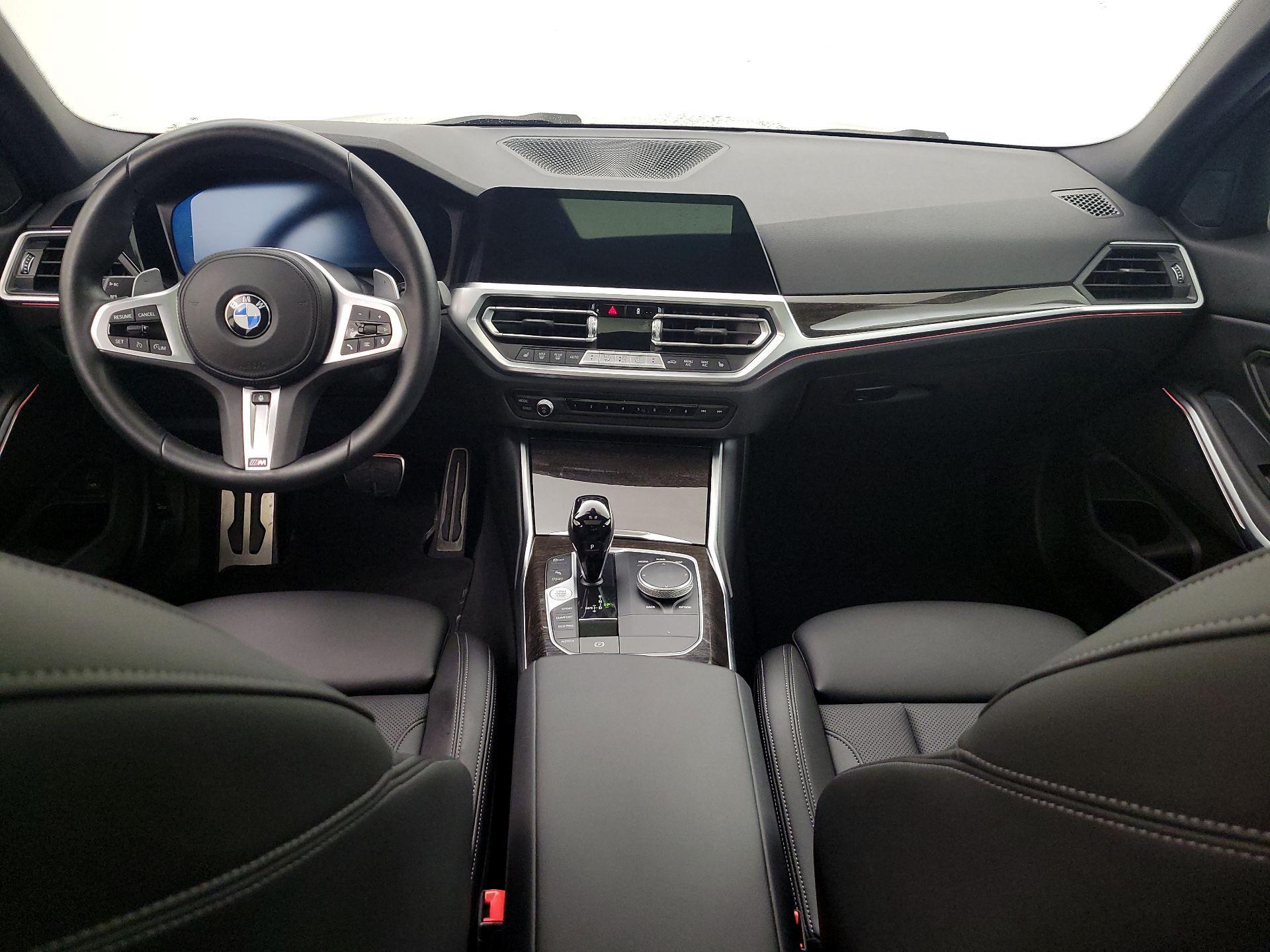 Thumbnail: 2022 BMW 3 Series - 9