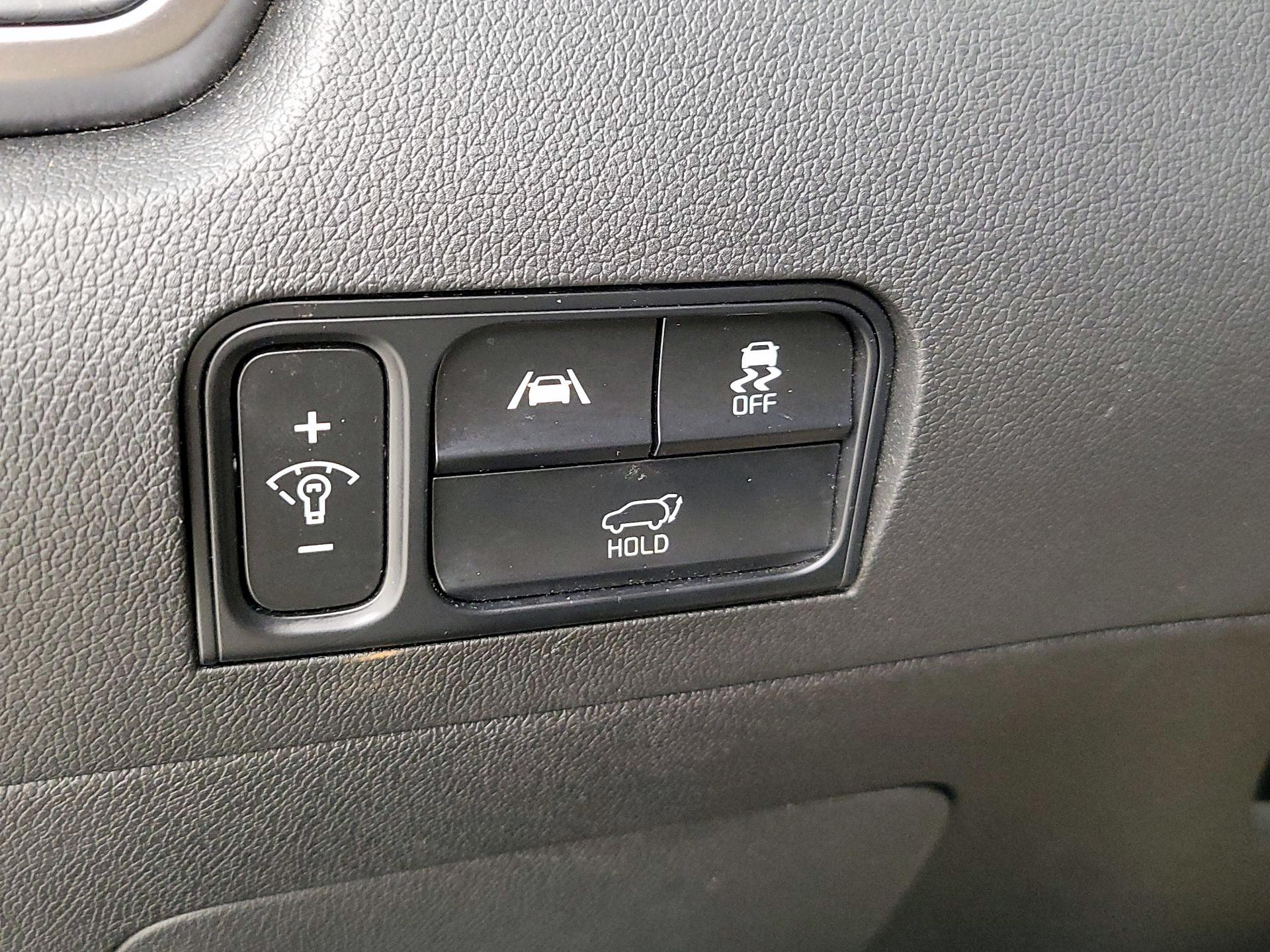 Thumbnail: 2022 Kia Sorento - 13