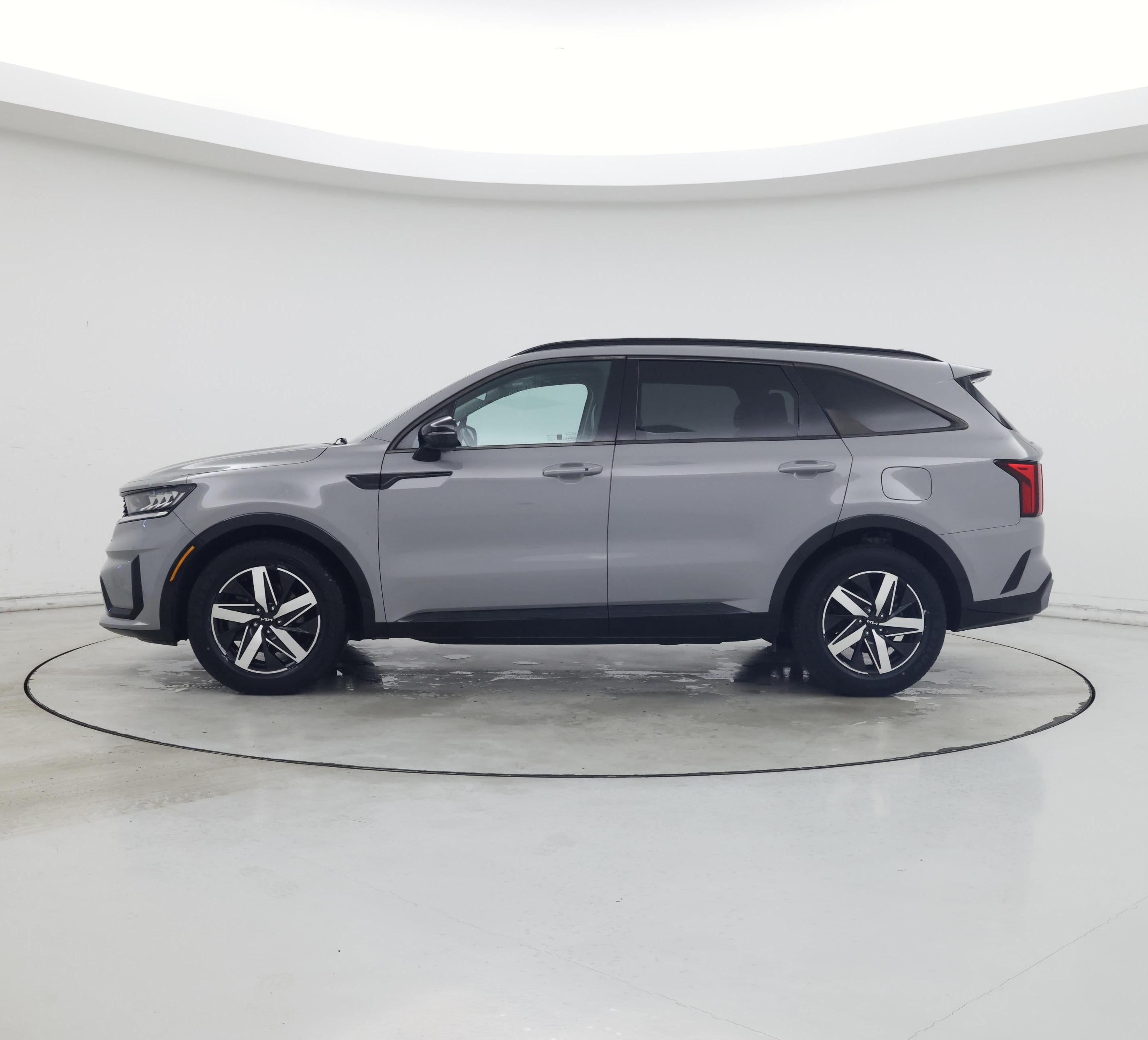 Thumbnail: 2022 Kia Sorento - 3