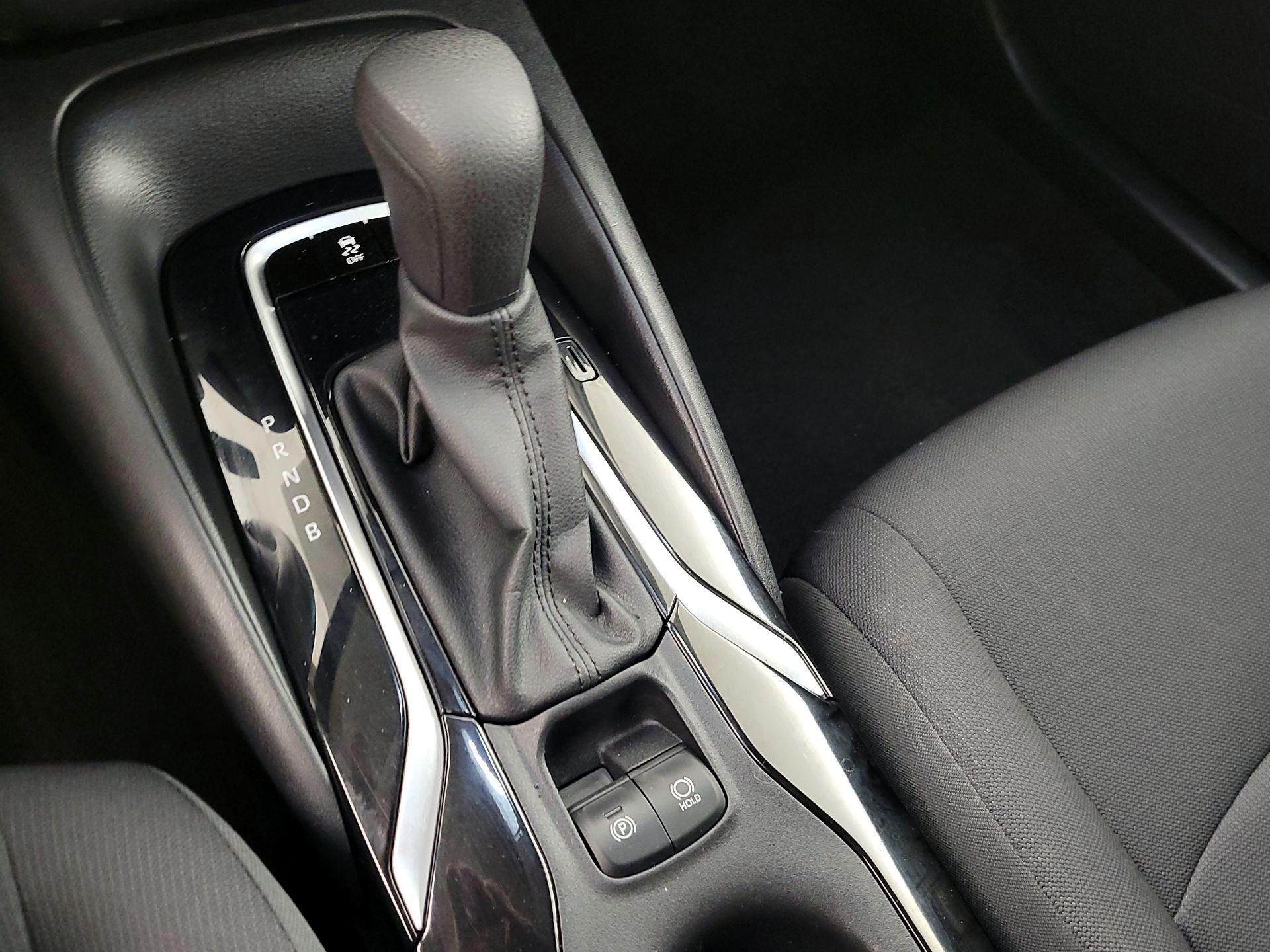 Thumbnail: 2022 Toyota Corolla - 17