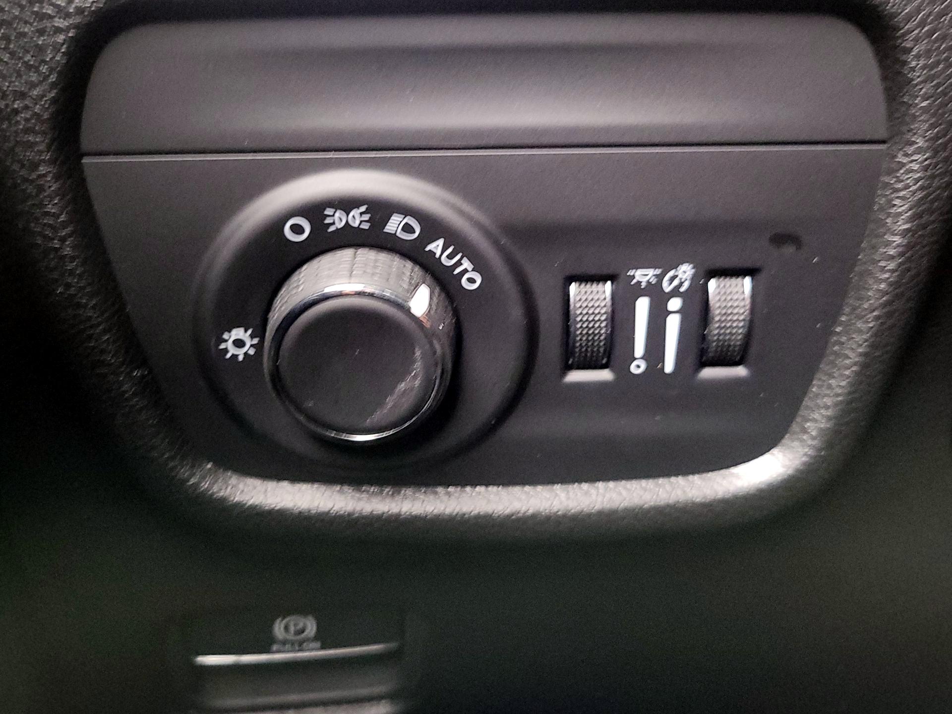 Thumbnail: 2024 Jeep Grand Cherokee - 13