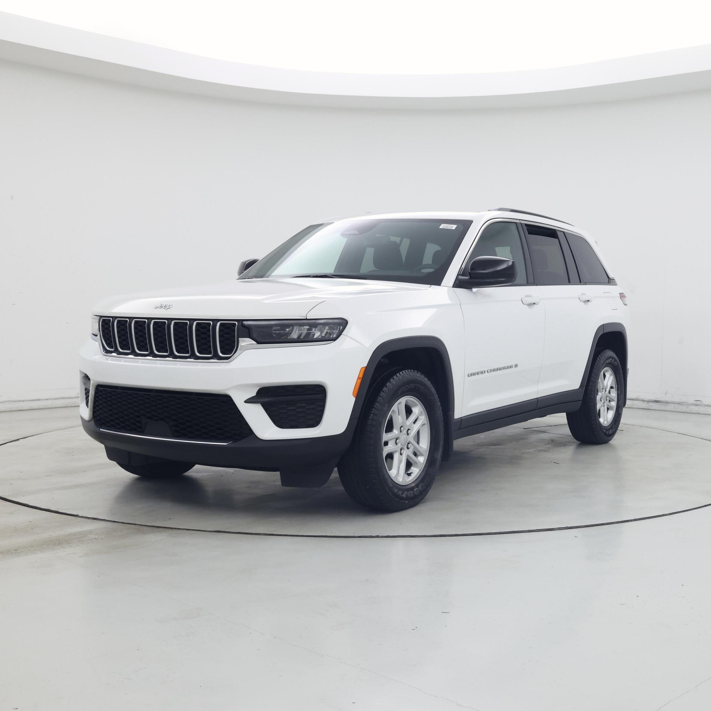 Thumbnail: 2024 Jeep Grand Cherokee - 4
