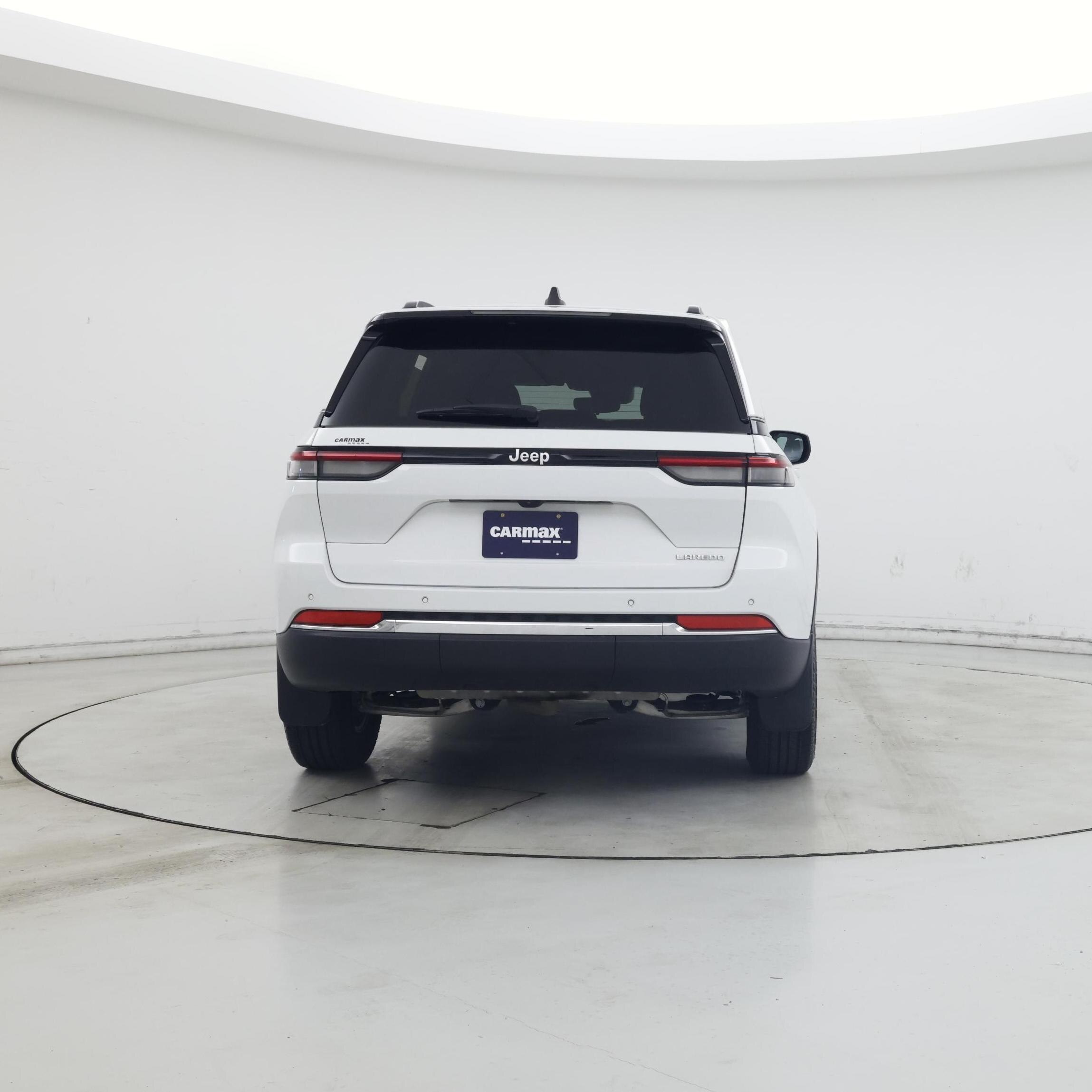 Thumbnail: 2024 Jeep Grand Cherokee - 6