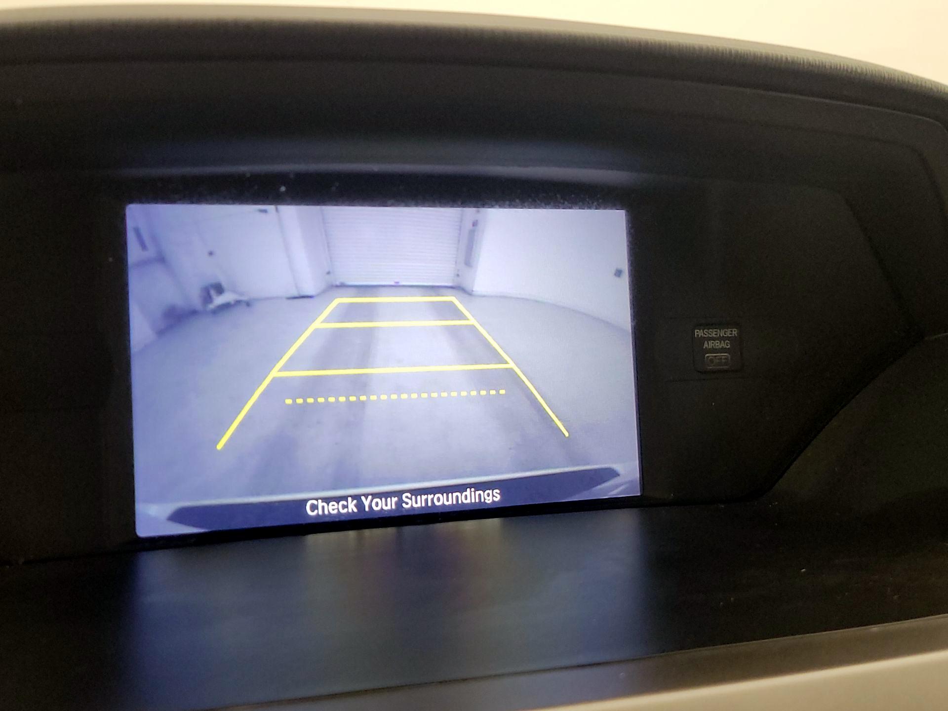 Thumbnail: 2016 Honda Odyssey - 14