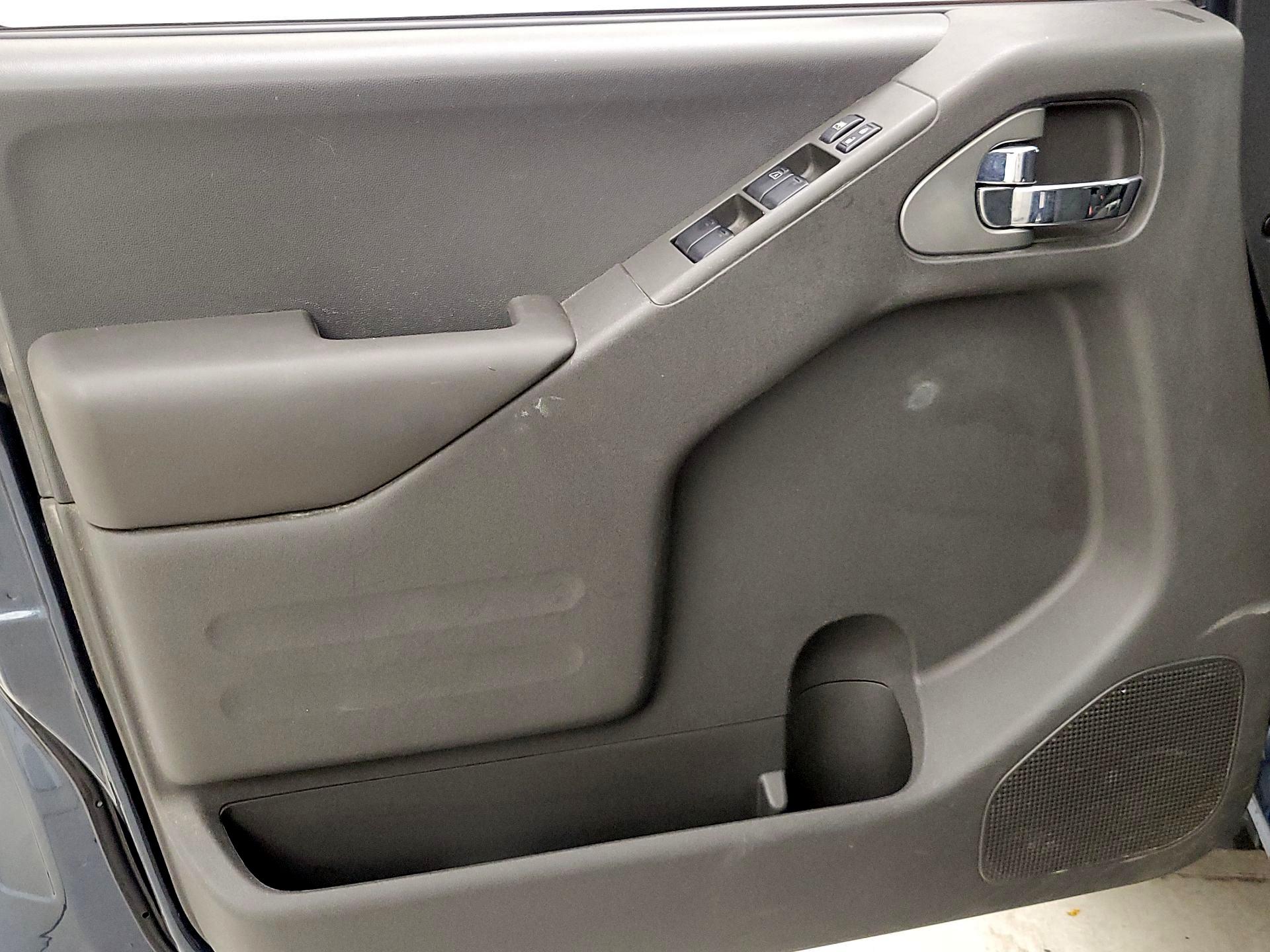 Thumbnail: 2018 Nissan Frontier - 12