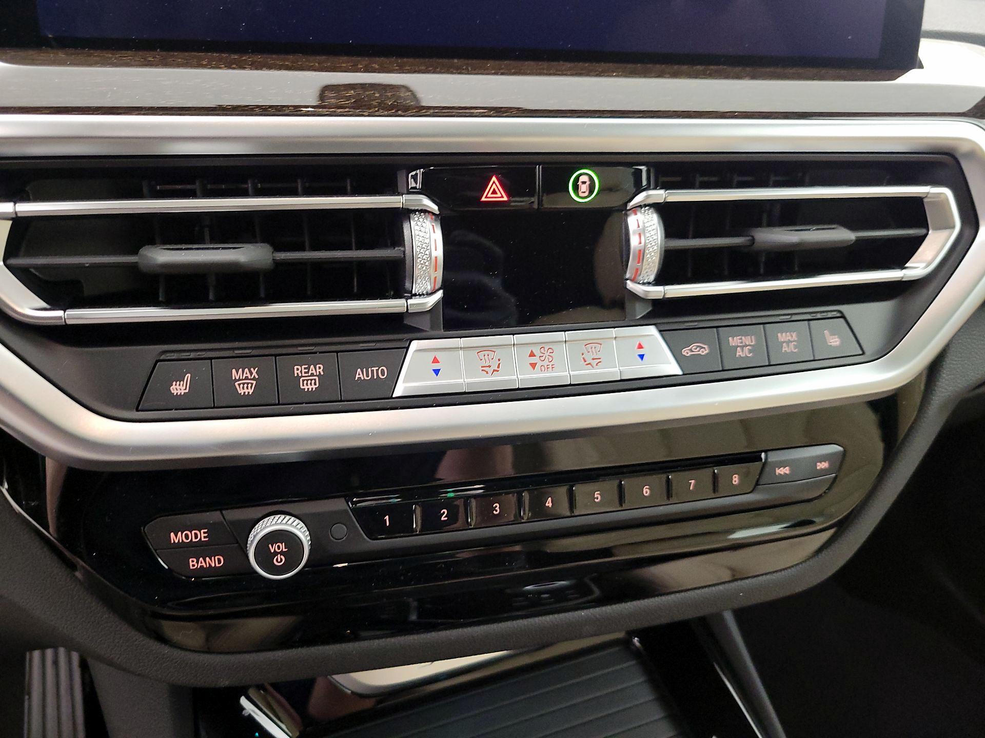 Thumbnail: 2024 BMW X3 - 17