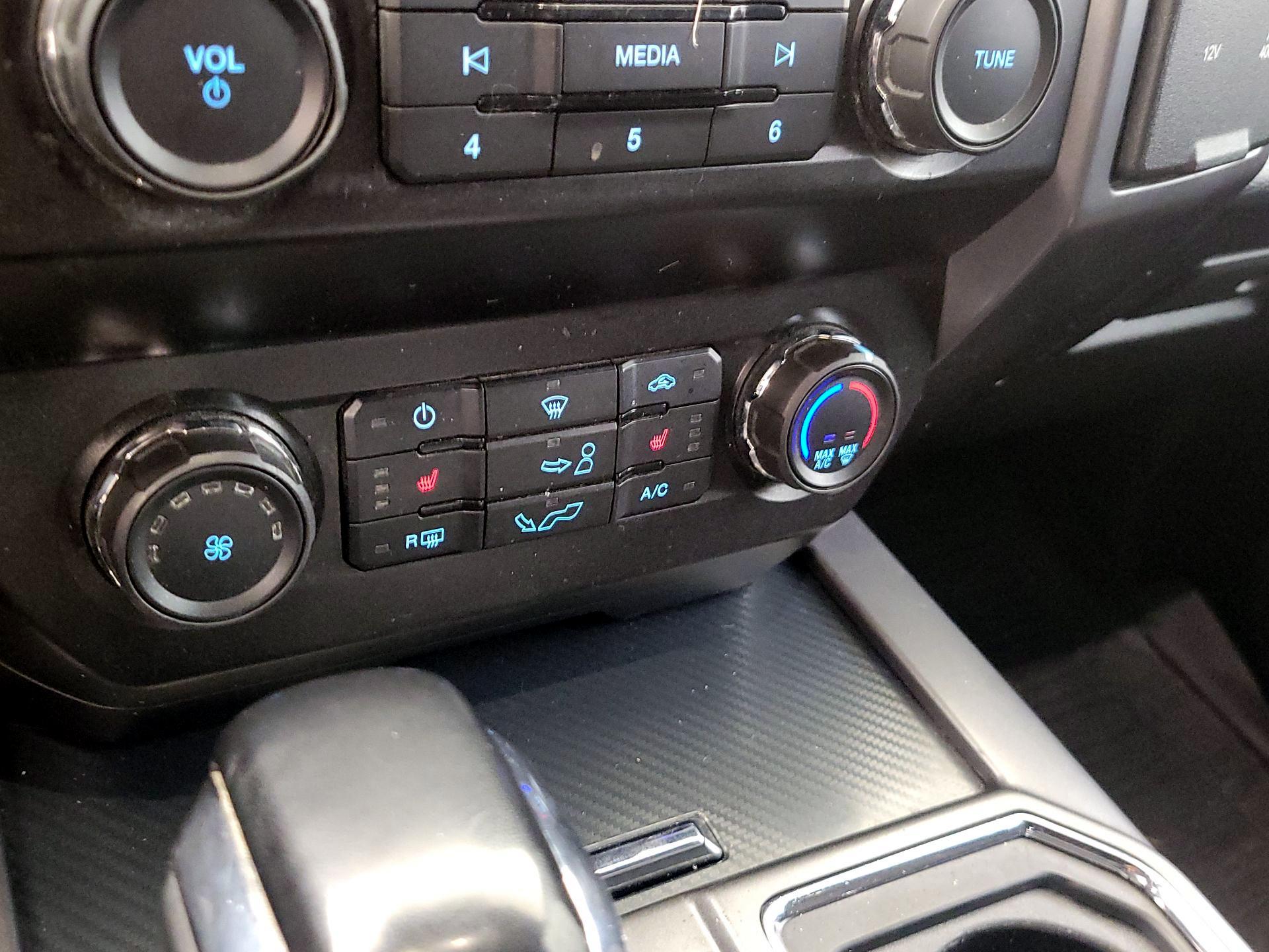 Thumbnail: 2019 Ford F-150 - 17