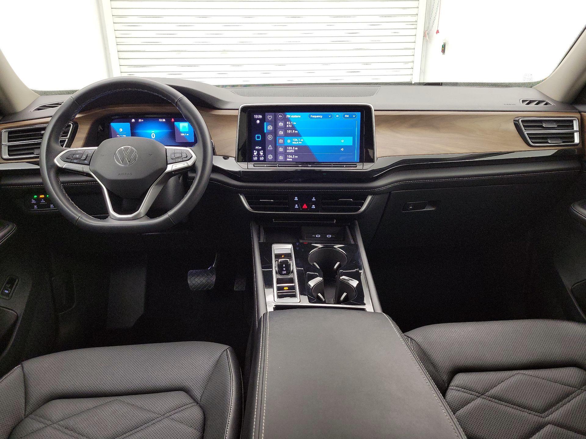Thumbnail: 2024 Volkswagen Atlas - 9