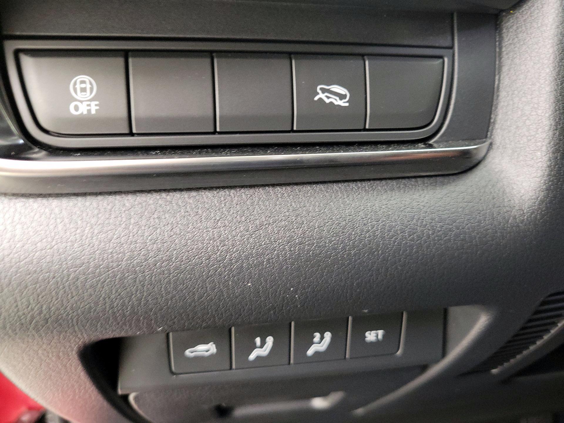 Thumbnail: 2022 Mazda CX-30 - 13