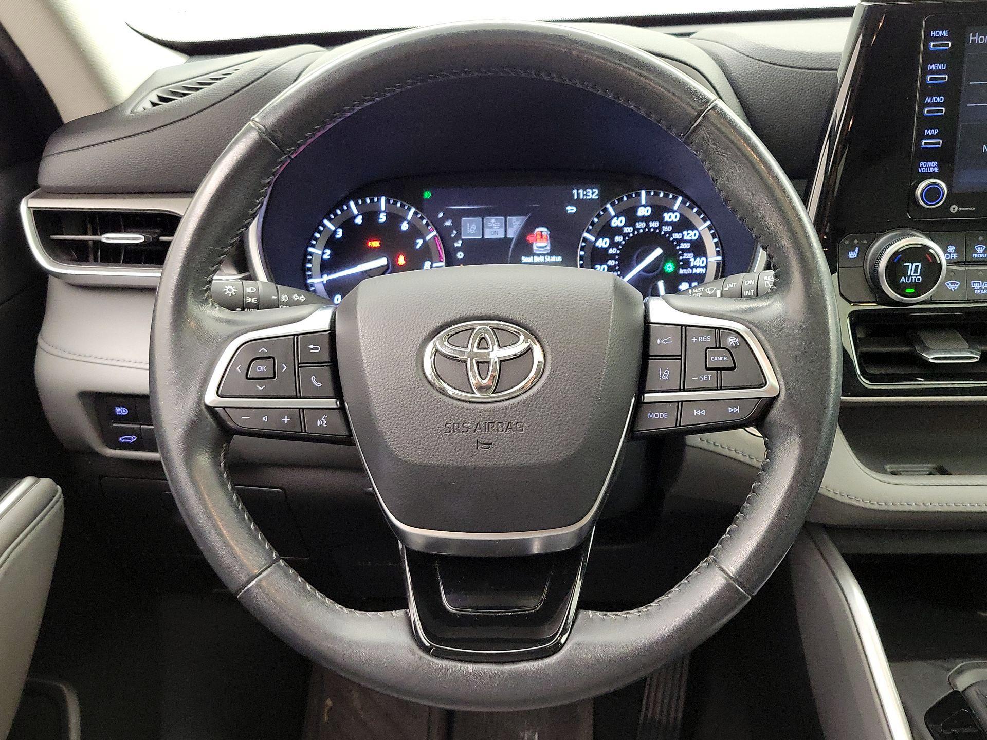 Thumbnail: 2020 Toyota Highlander - 10