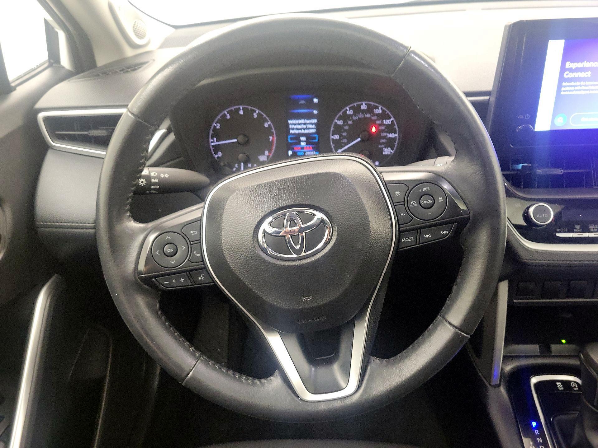 Thumbnail: 2024 Toyota Corolla Cross - 10