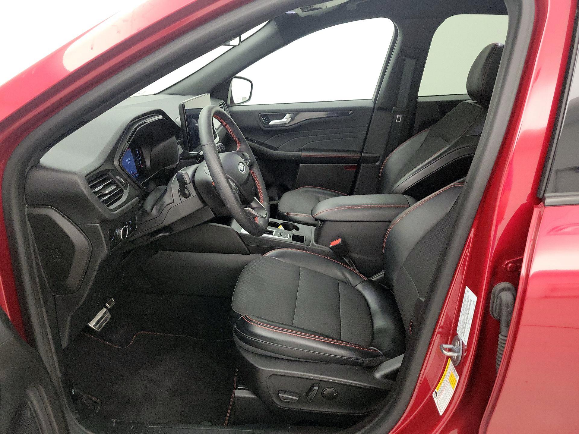 Thumbnail: 2023 Ford Escape - 11