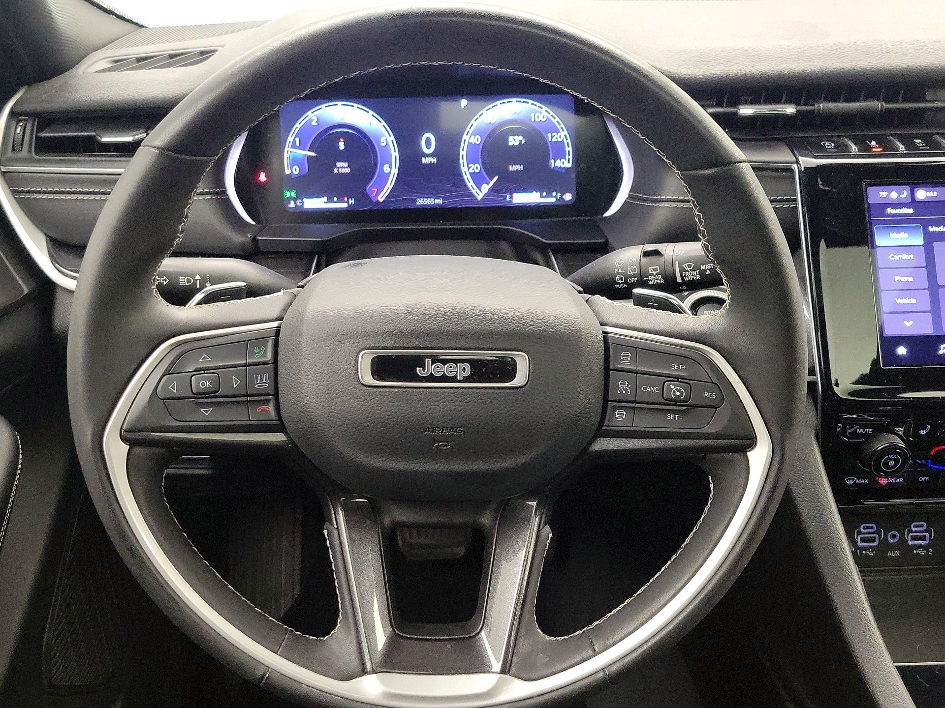 Thumbnail: 2023 Jeep Grand Cherokee L - 10