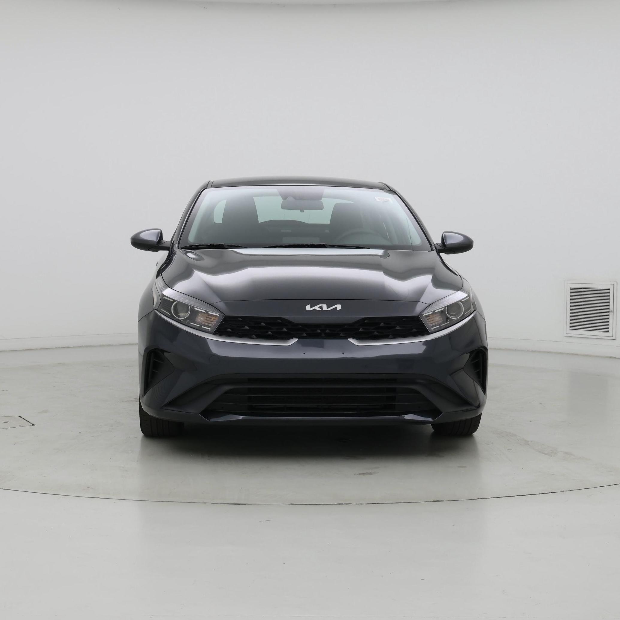 Thumbnail: 2024 Kia Forte - 5