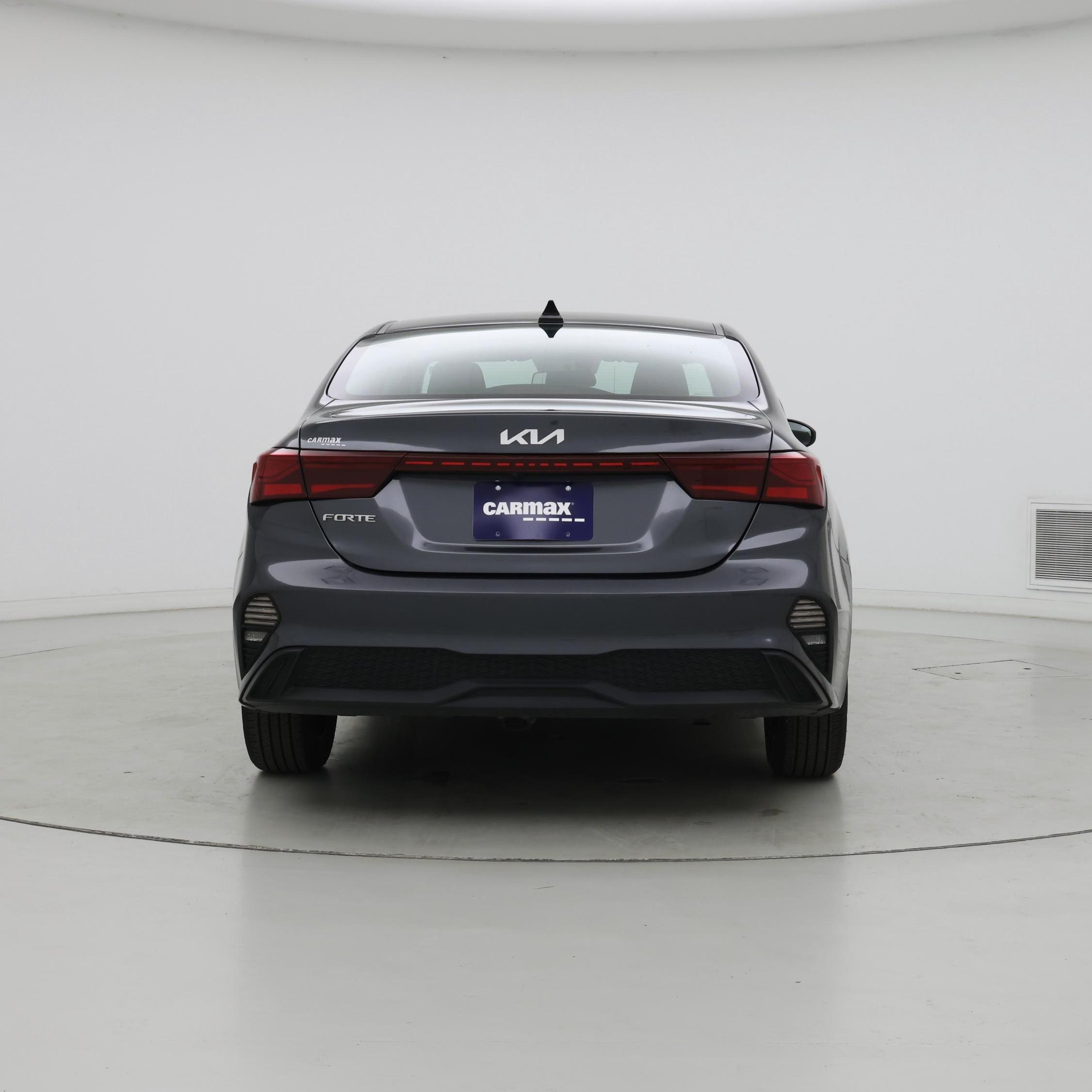 Thumbnail: 2024 Kia Forte - 6