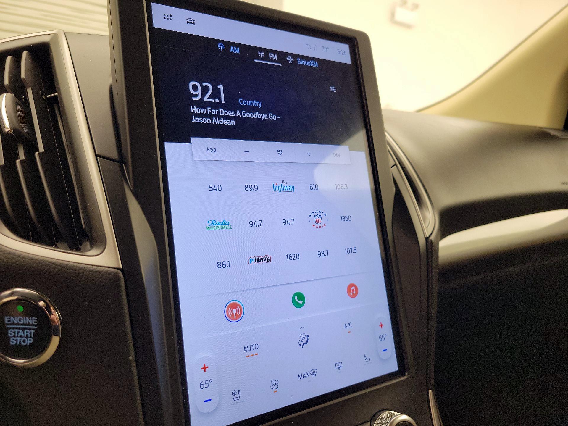 Thumbnail: 2023 Ford Edge - 15