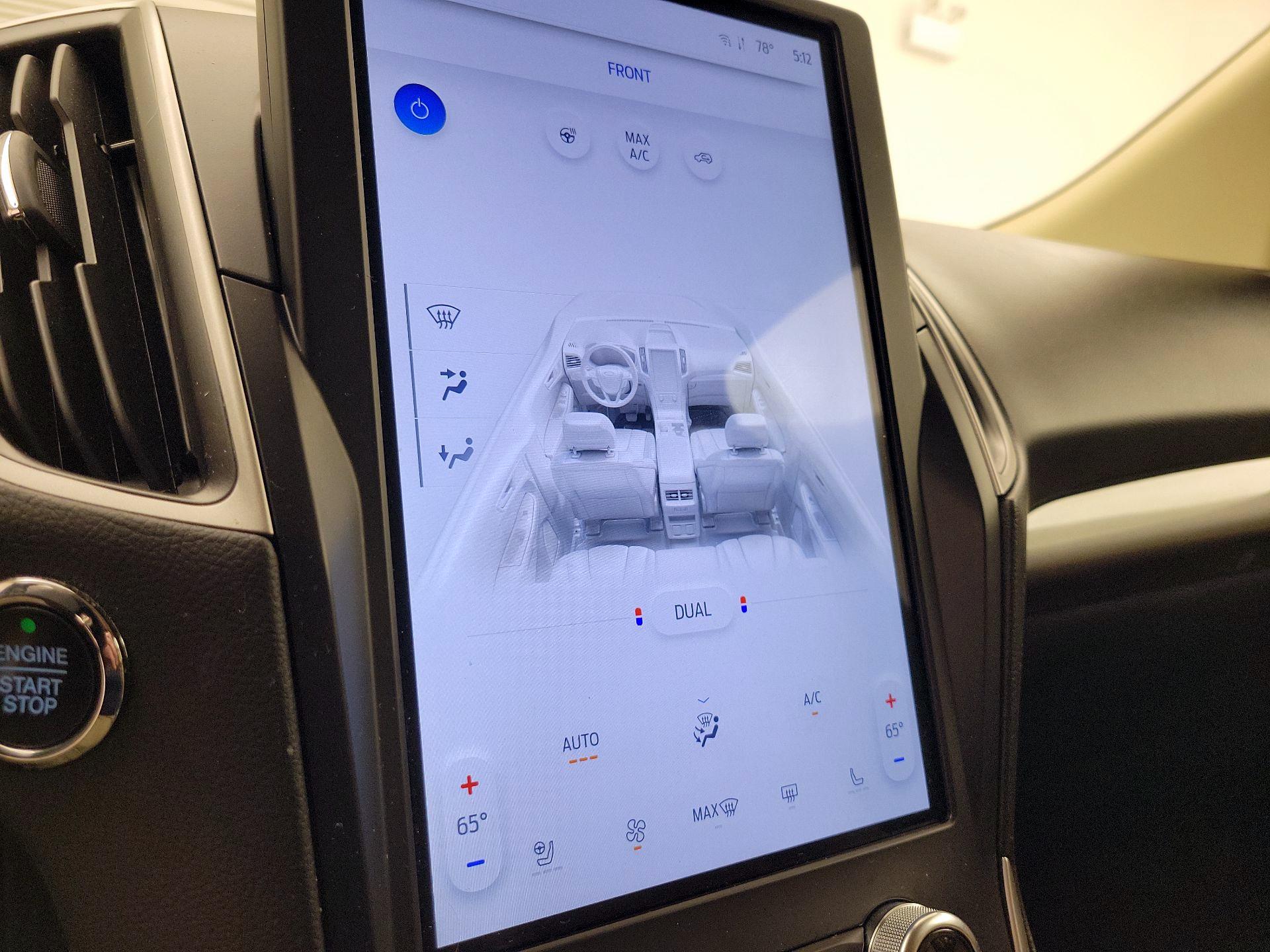 Thumbnail: 2023 Ford Edge - 16