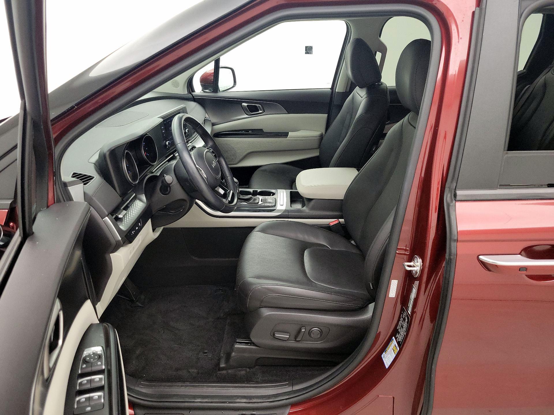 Thumbnail: 2024 Kia Carnival - 11