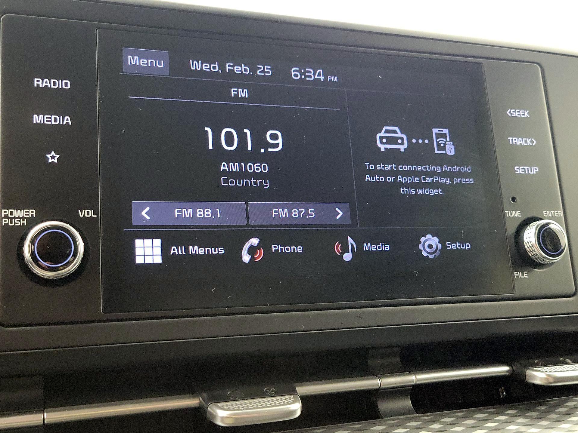 Thumbnail: 2024 Kia Carnival - 15