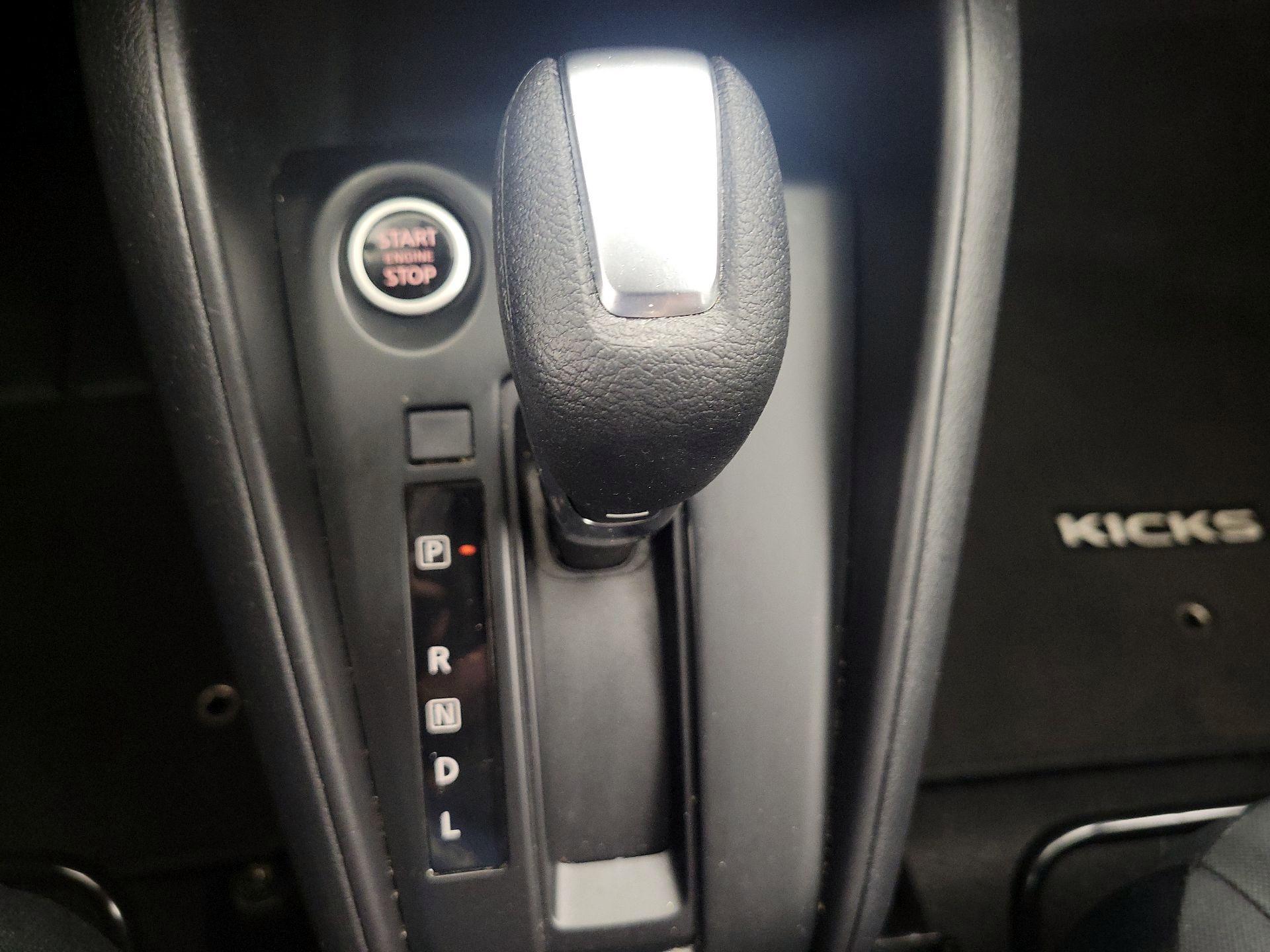 Thumbnail: 2024 Nissan Kicks - 17