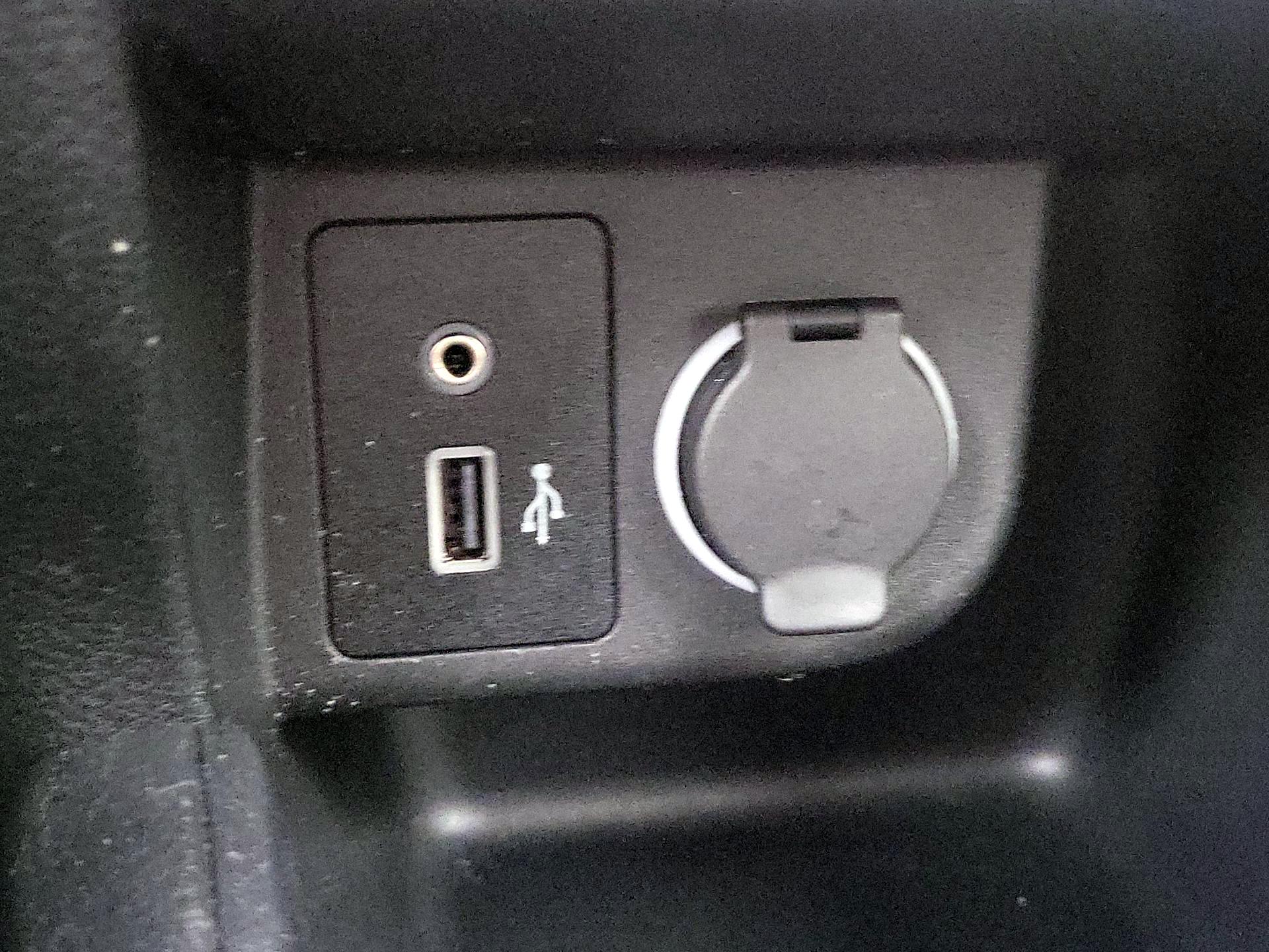 Thumbnail: 2024 Nissan Kicks - 18