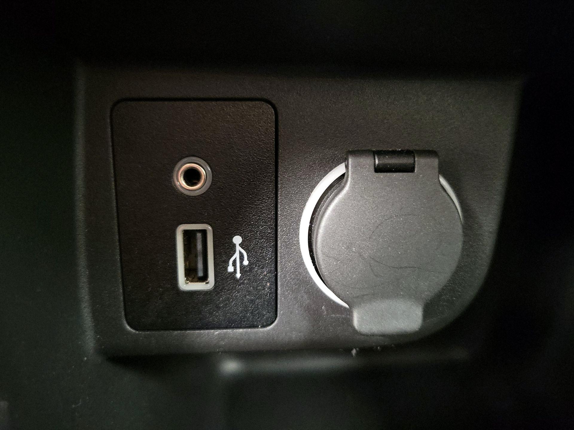 Thumbnail: 2024 Nissan Kicks - 18