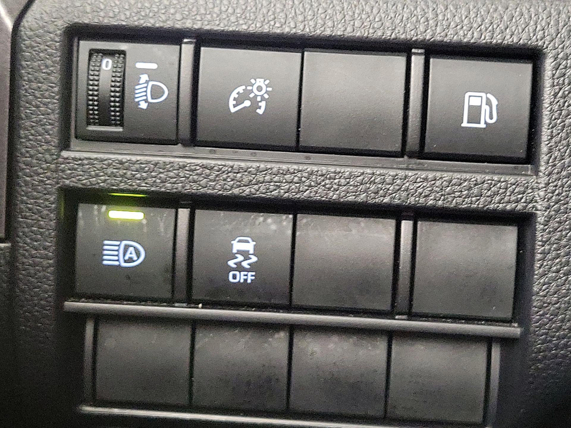 Thumbnail: 2025 Toyota 4Runner - 13