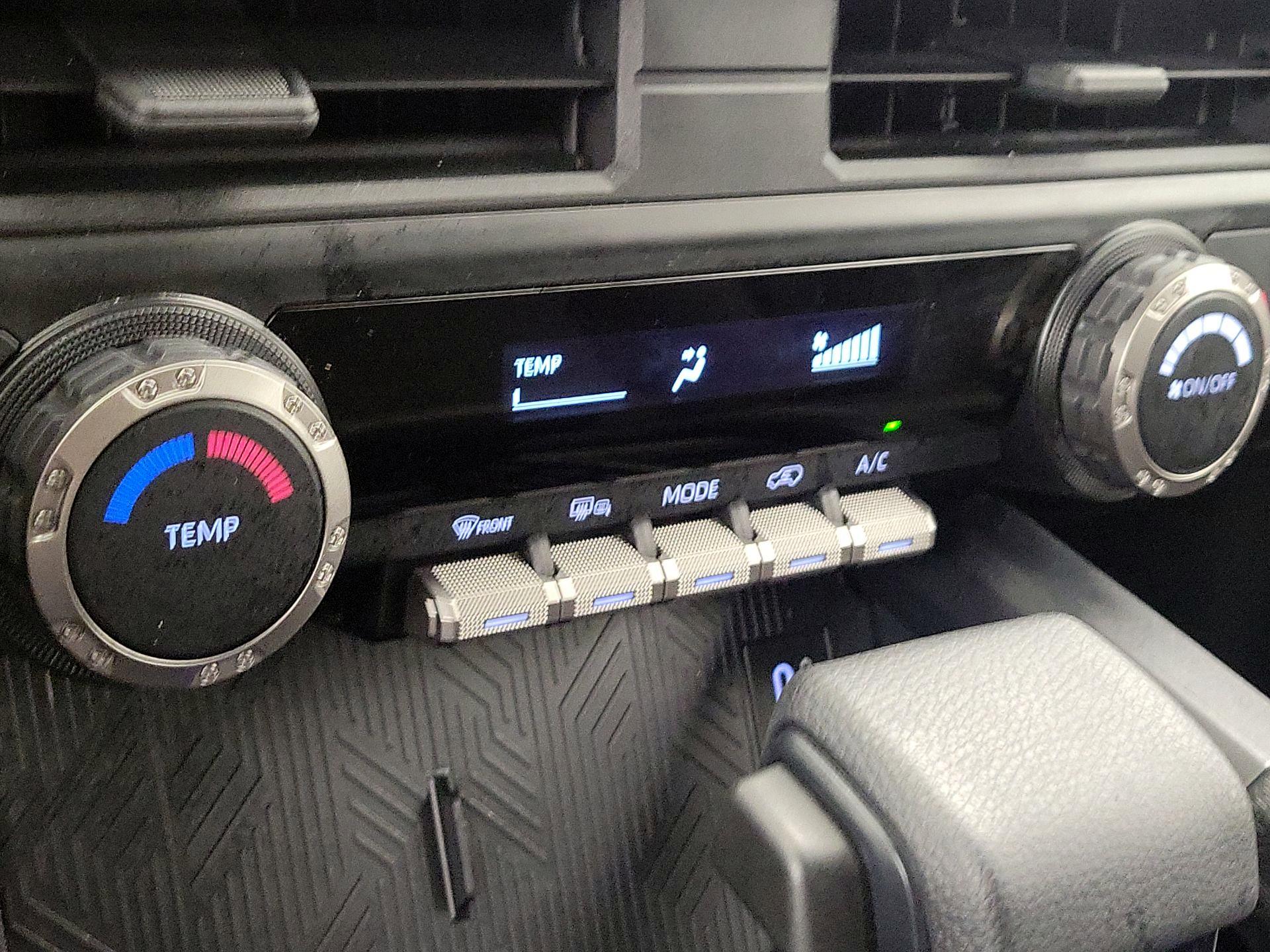 Thumbnail: 2025 Toyota 4Runner - 16