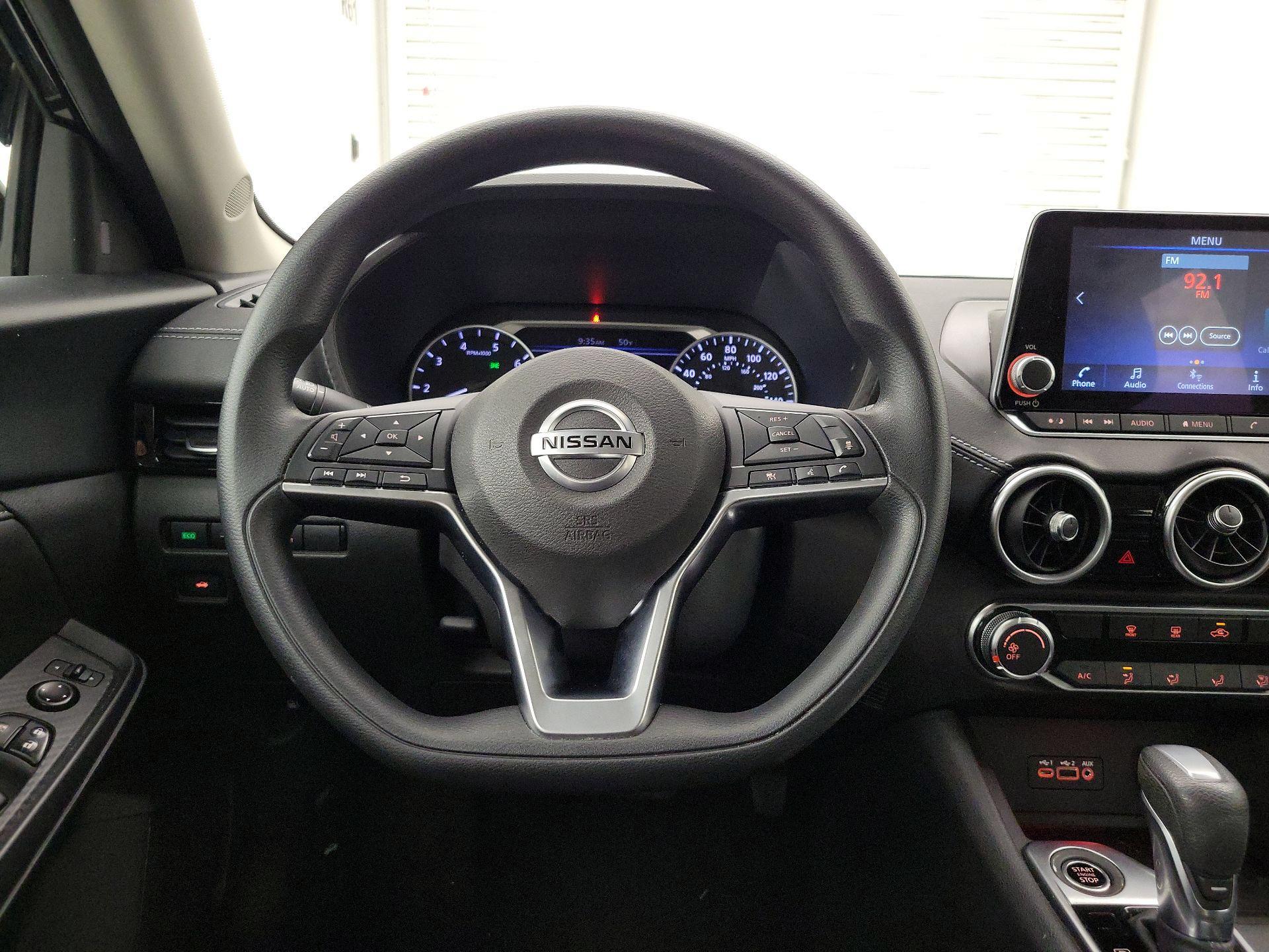 Thumbnail: 2023 Nissan Sentra - 10