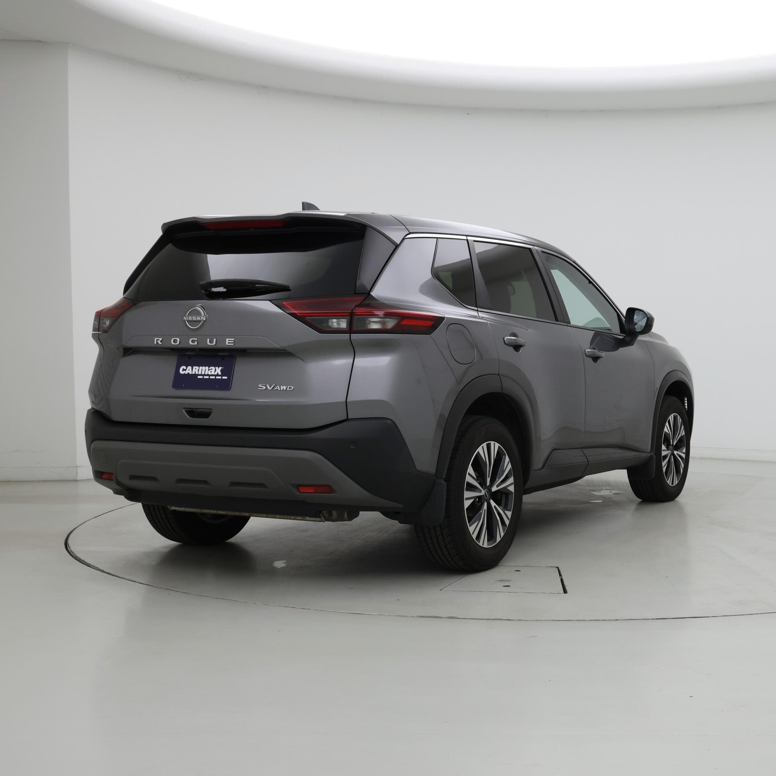 Thumbnail: 2023 Nissan Sentra - 8