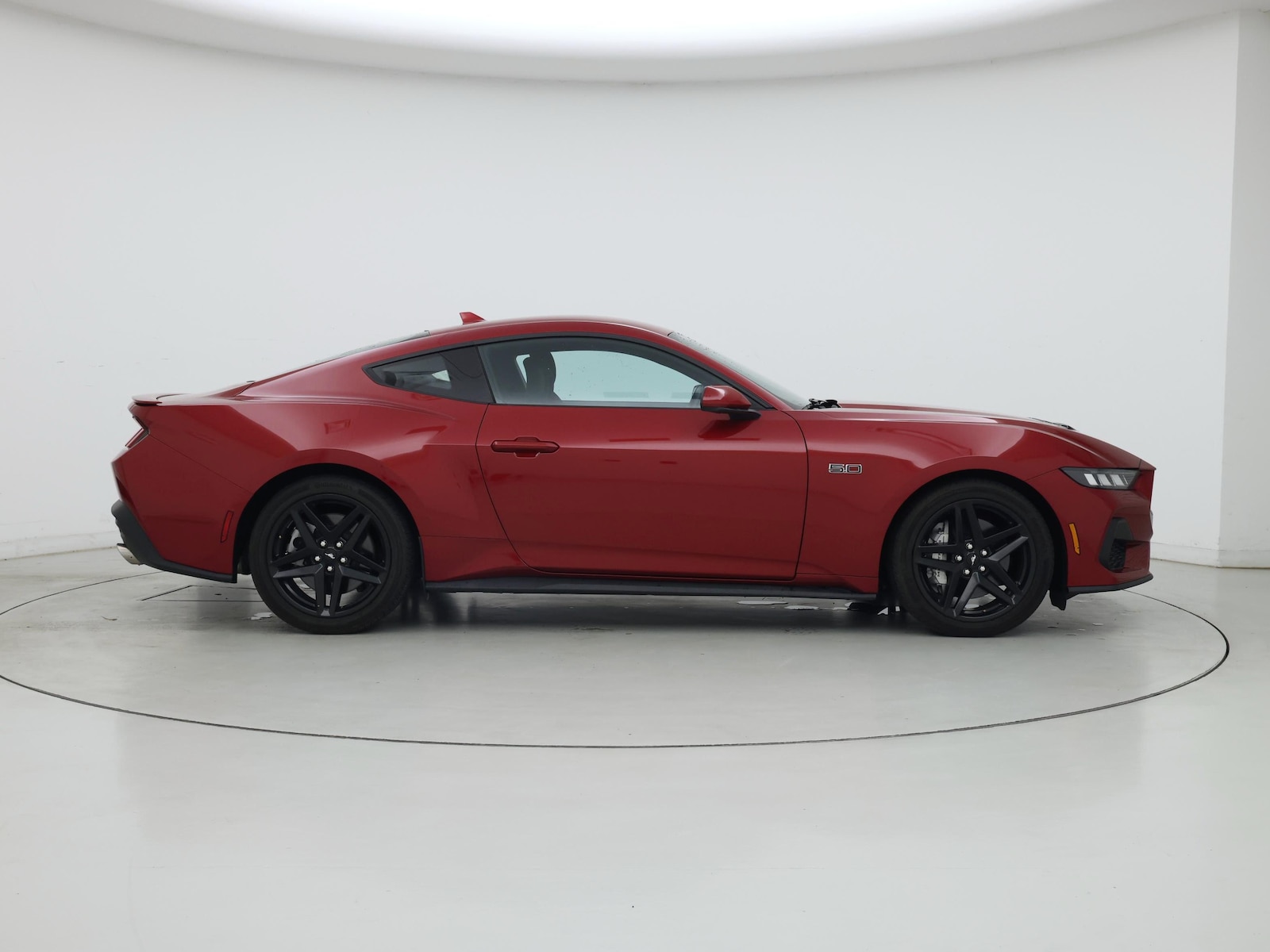2024 Ford Mustang GT - Photo 8