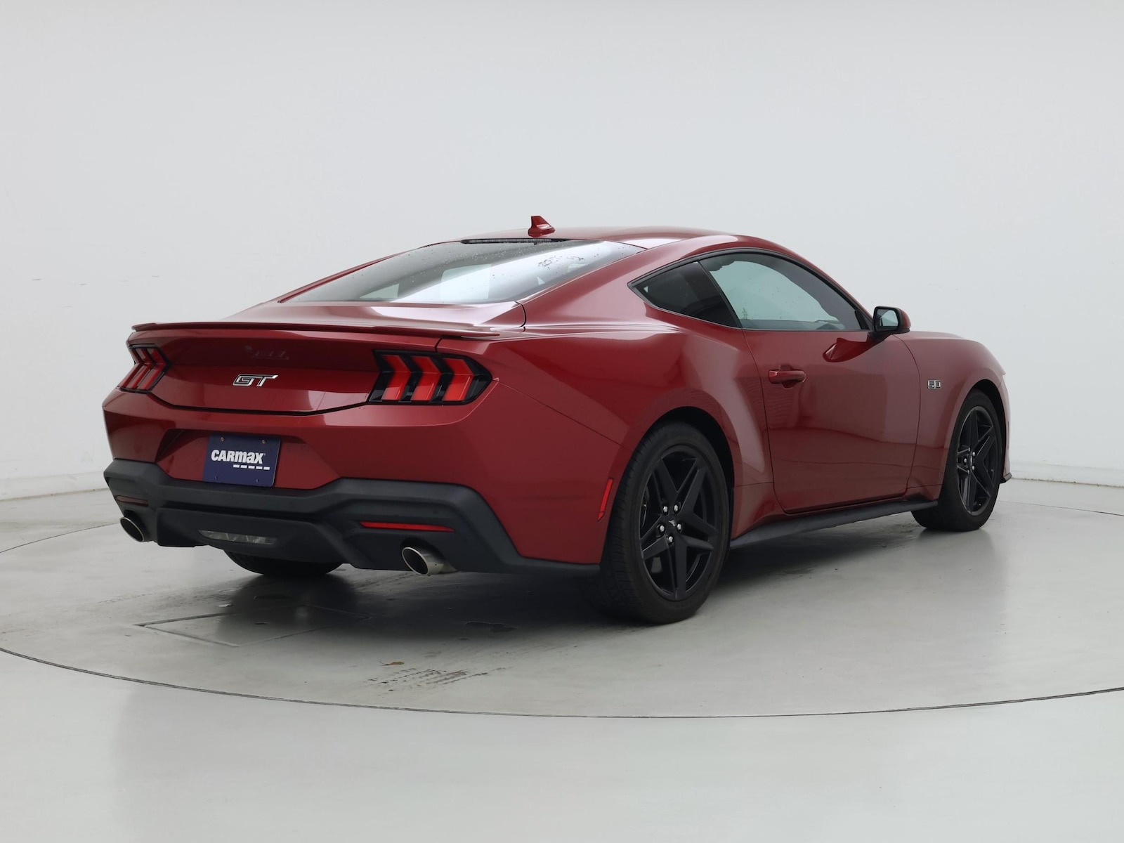 2024 Ford Mustang GT - Photo 9