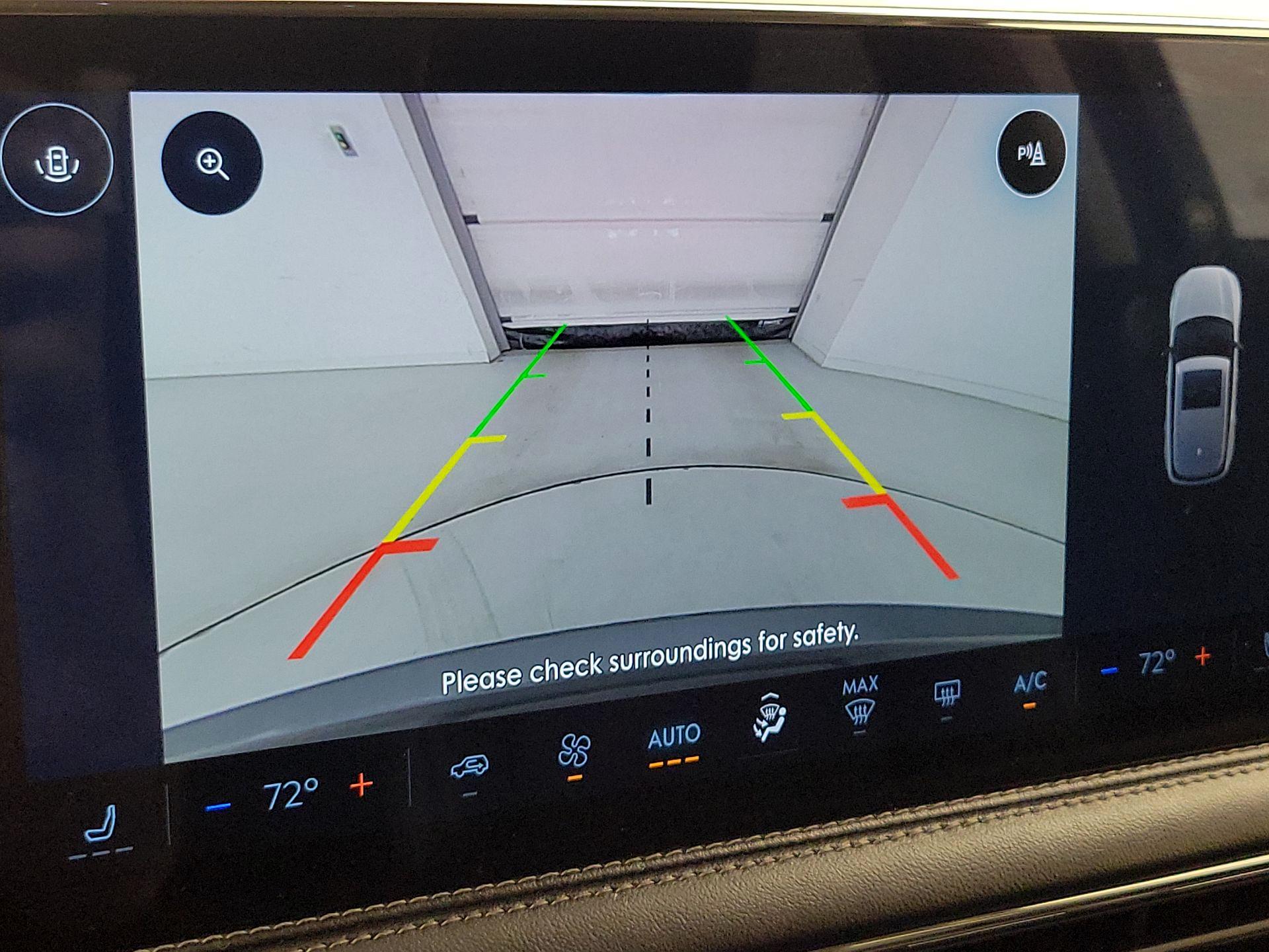 Thumbnail: 2024 Lincoln Corsair - 15